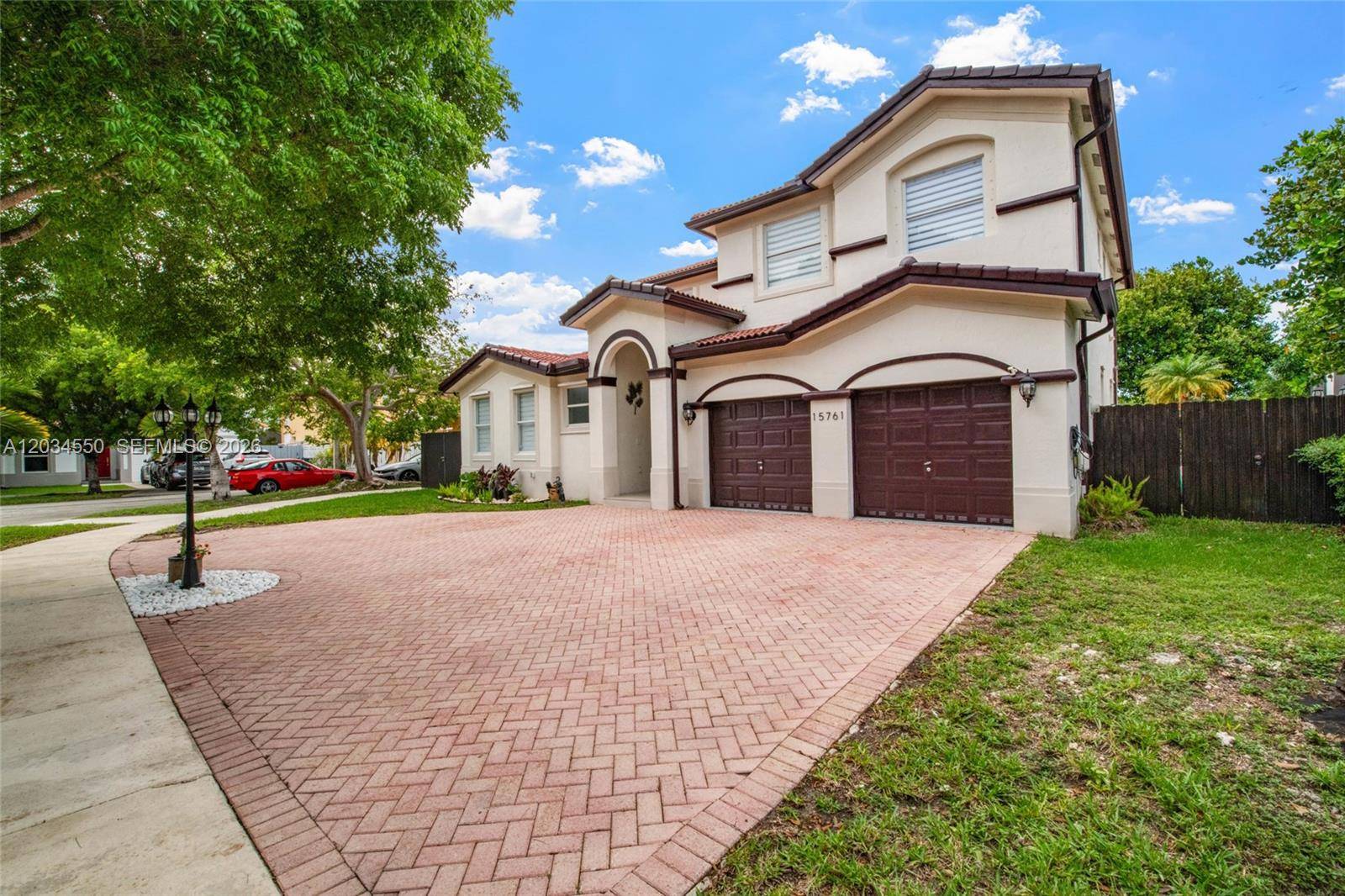 15761 SW 59th TerMiami - picture