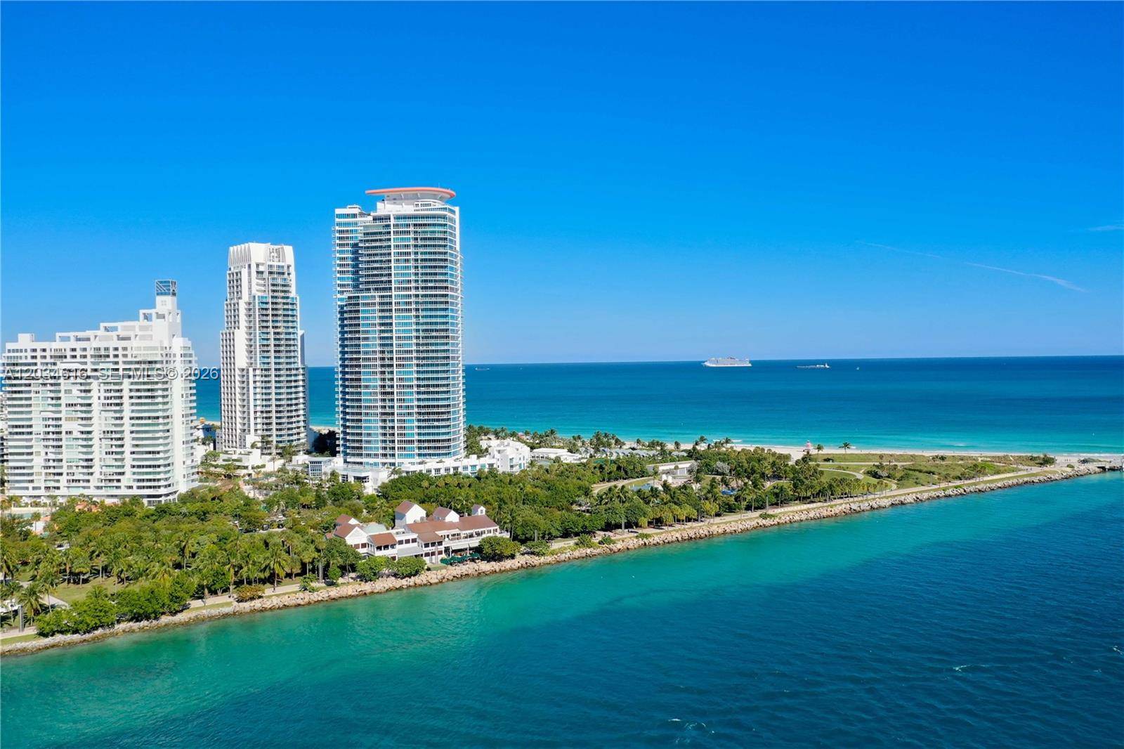 100 S Pointe DrMiami Beach - Condo/Co-Op/Annual,Condo condo unit 1608 - picture