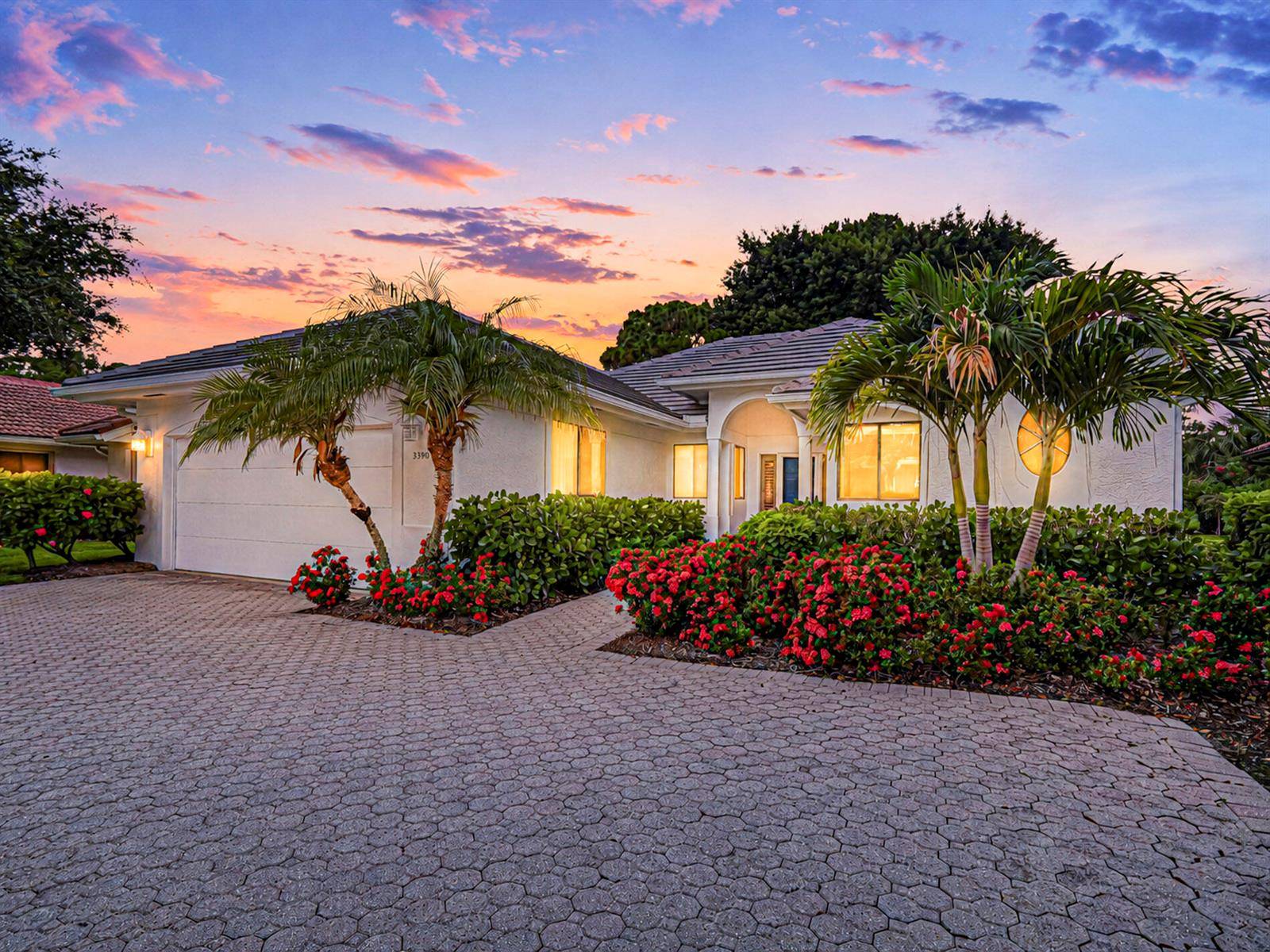 3390 SE PutnamStuart - picture