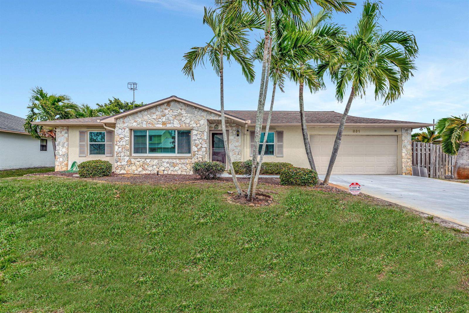 661 SE CrescentPort St. Lucie - picture