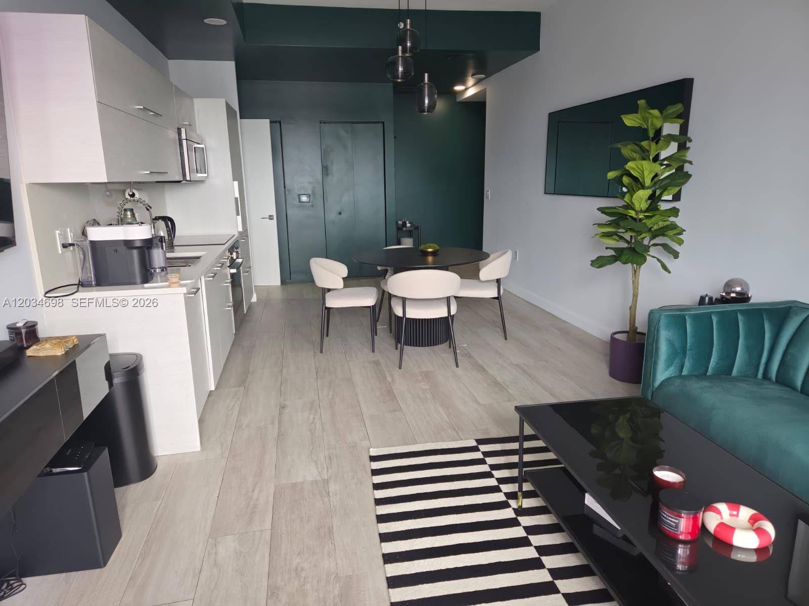 45 SW 9th StMiami - Condo 5+ Stories,Condo condo unit 4309 - picture