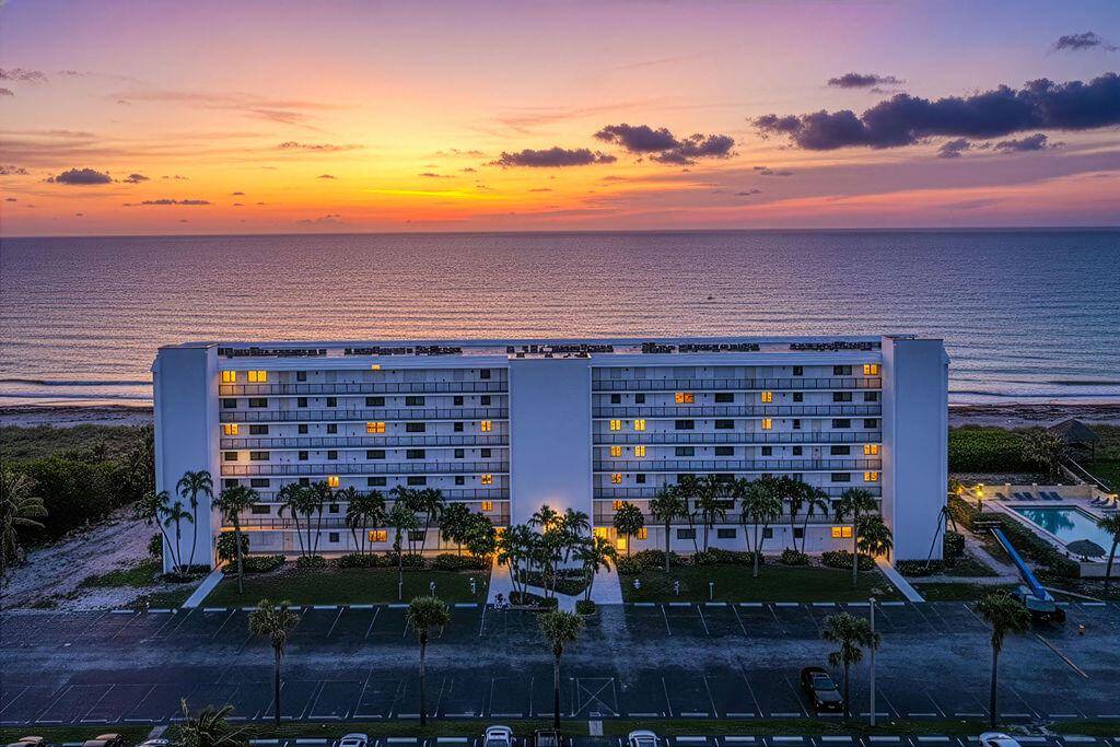 10102 S OceanJensen Beach - ATLANTIS CONDOMINIUM BUILD condo unit 204a - picture