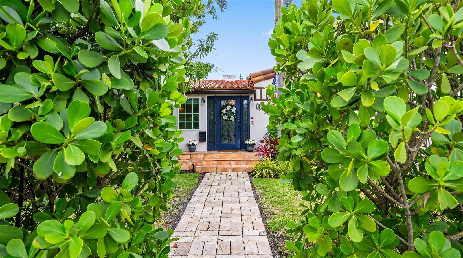 436 38thWest Palm Beach - picture