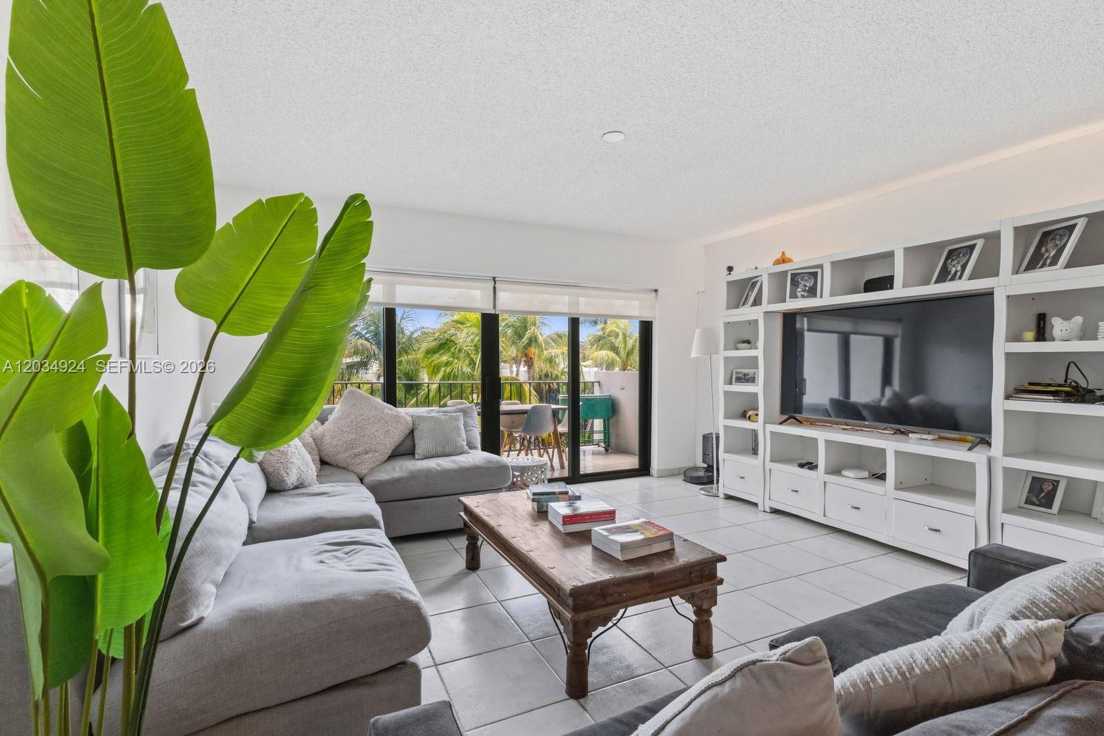 575 Crandon BlvdKey Biscayne - Condo/Co-Op/Annual,Condo condo unit 413 - picture