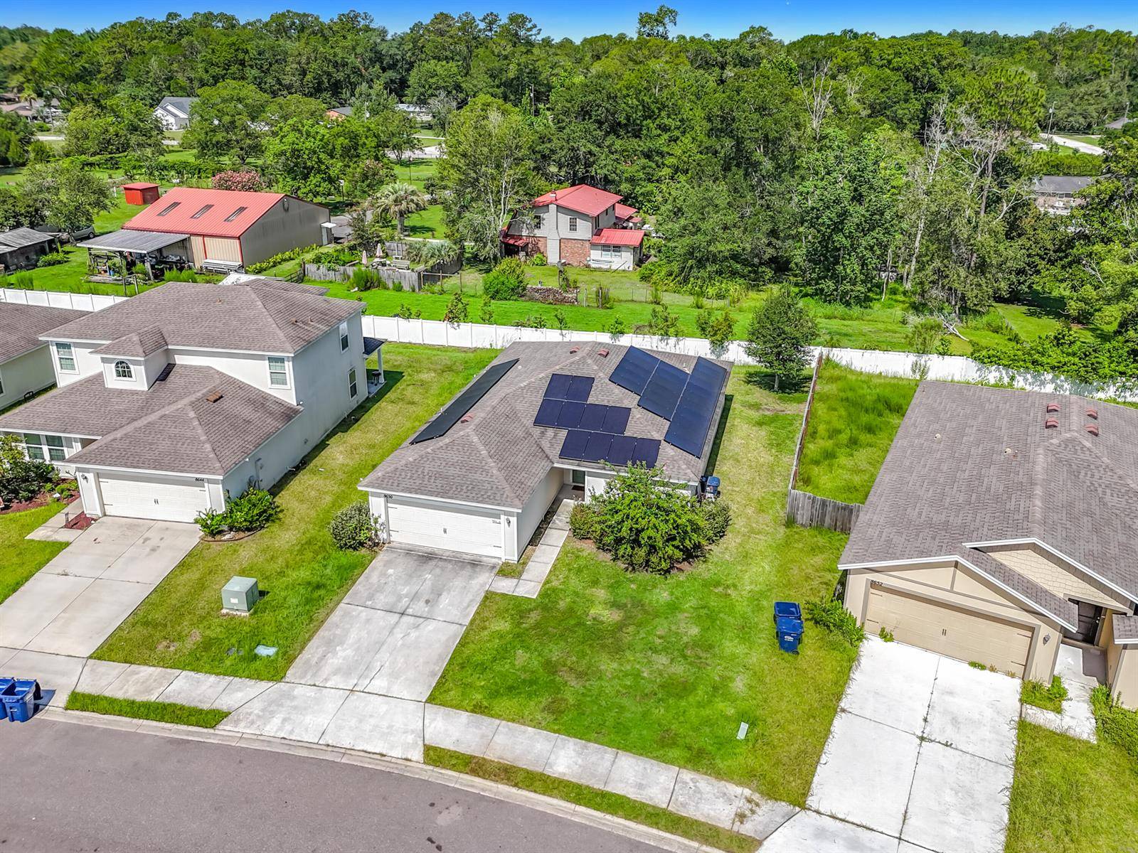 8650 W Lake George Cir - picture
