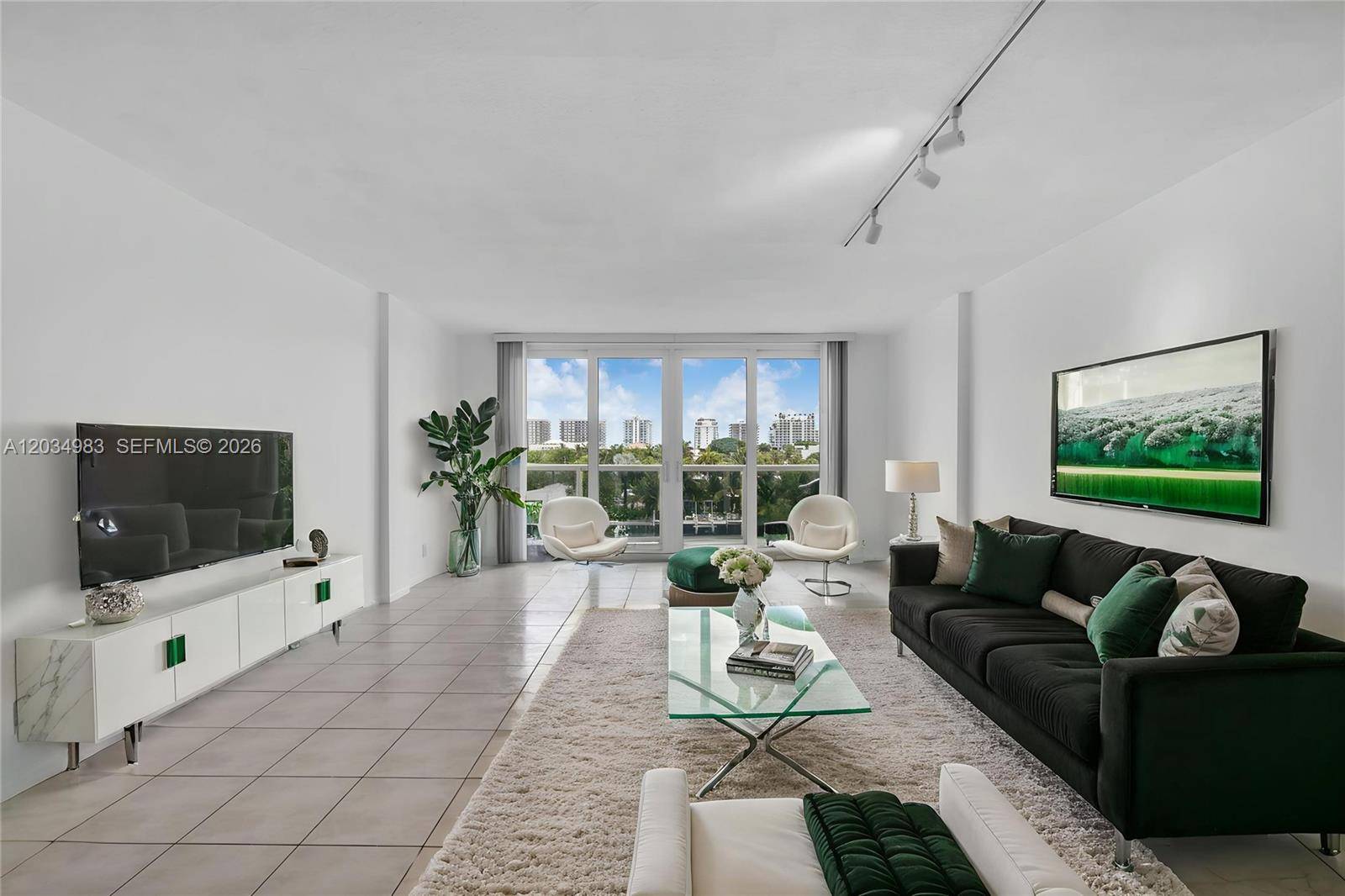 9381 E Bay Harbor DrBay Harbor Islands - LONDON TOWERS CONDO condo unit 504N - picture