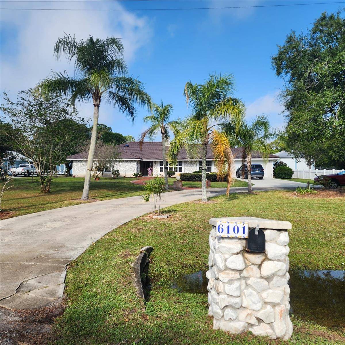 6101 Palmetto DrFort Pierce - Single Family-Annual,House condo unit 6101 - picture