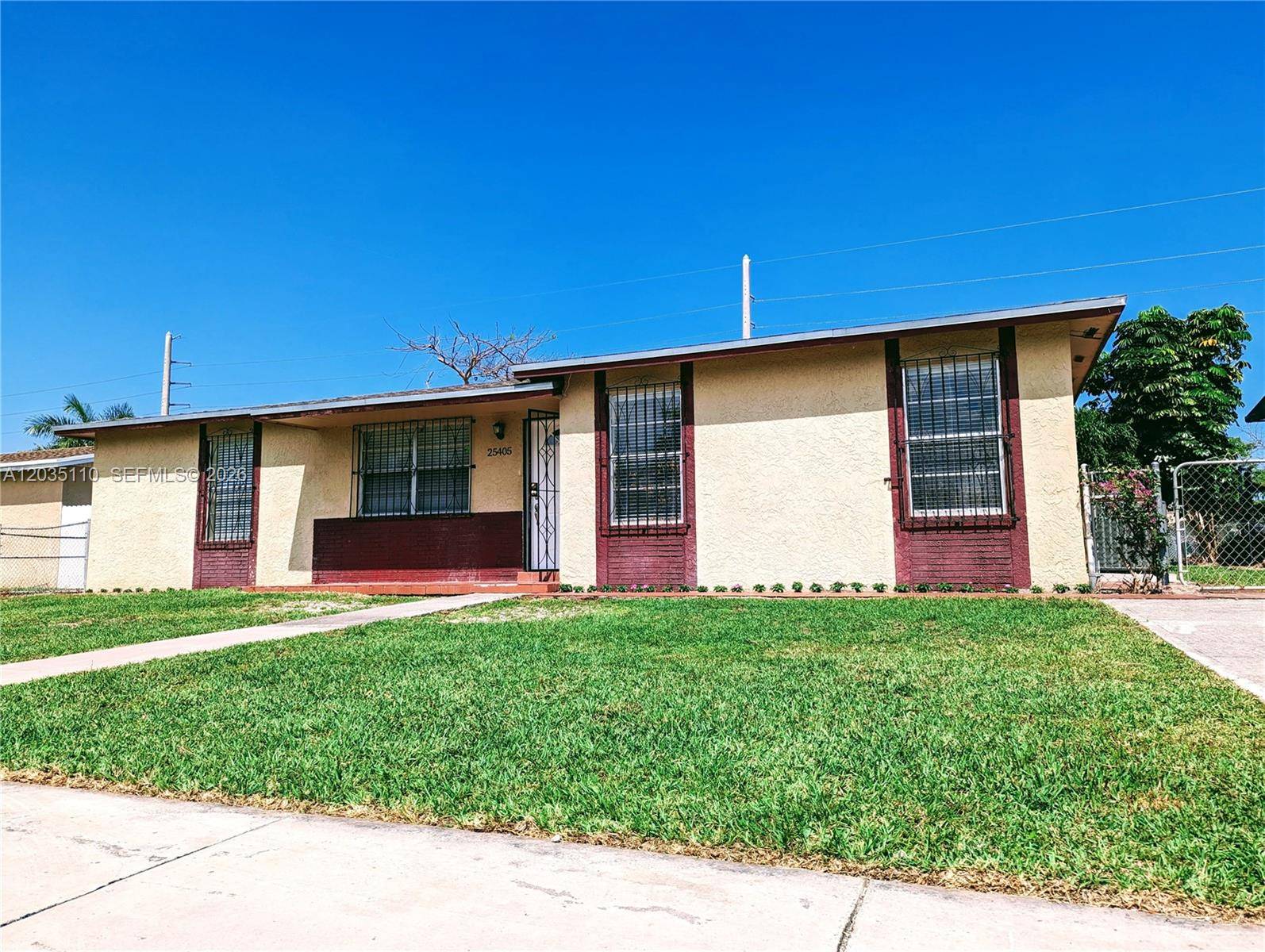 25405 SW 127th CtHomestead - picture