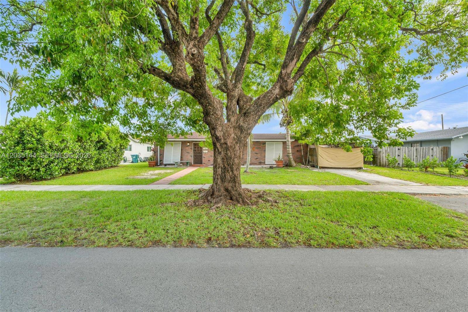 9982 SW 196th StCutler Bay - picture
