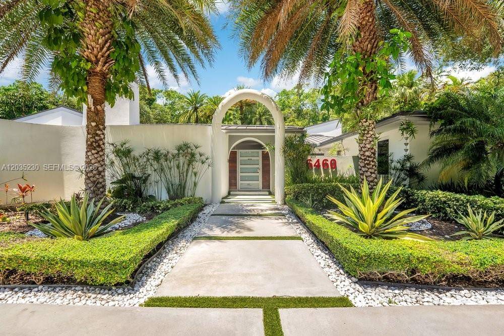6460 SW 133rd DrPinecrest - picture