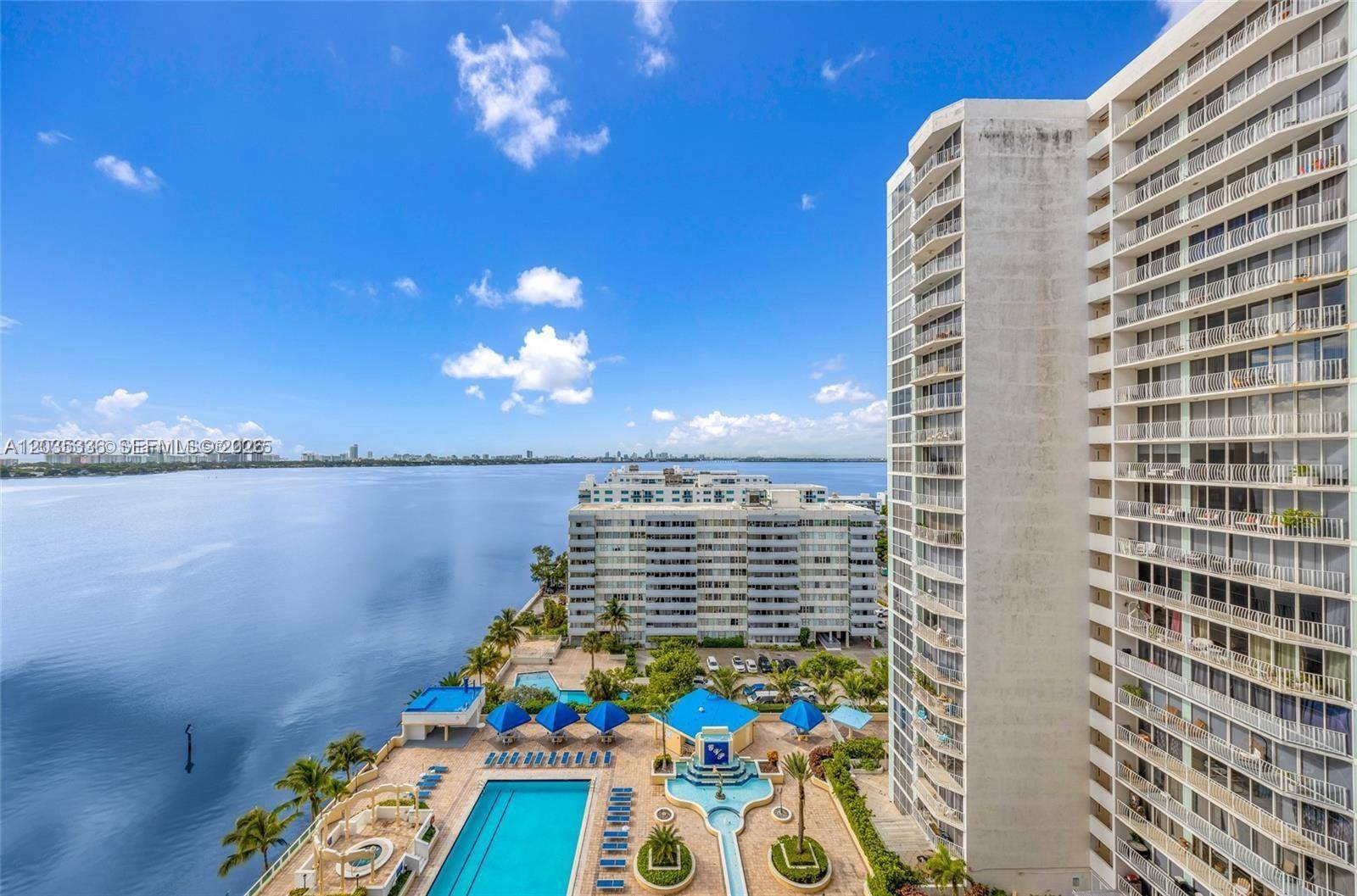 7601 E Treasure DrNorth Bay Village - Condo 5+ Stories,Condo condo unit 1722 - picture