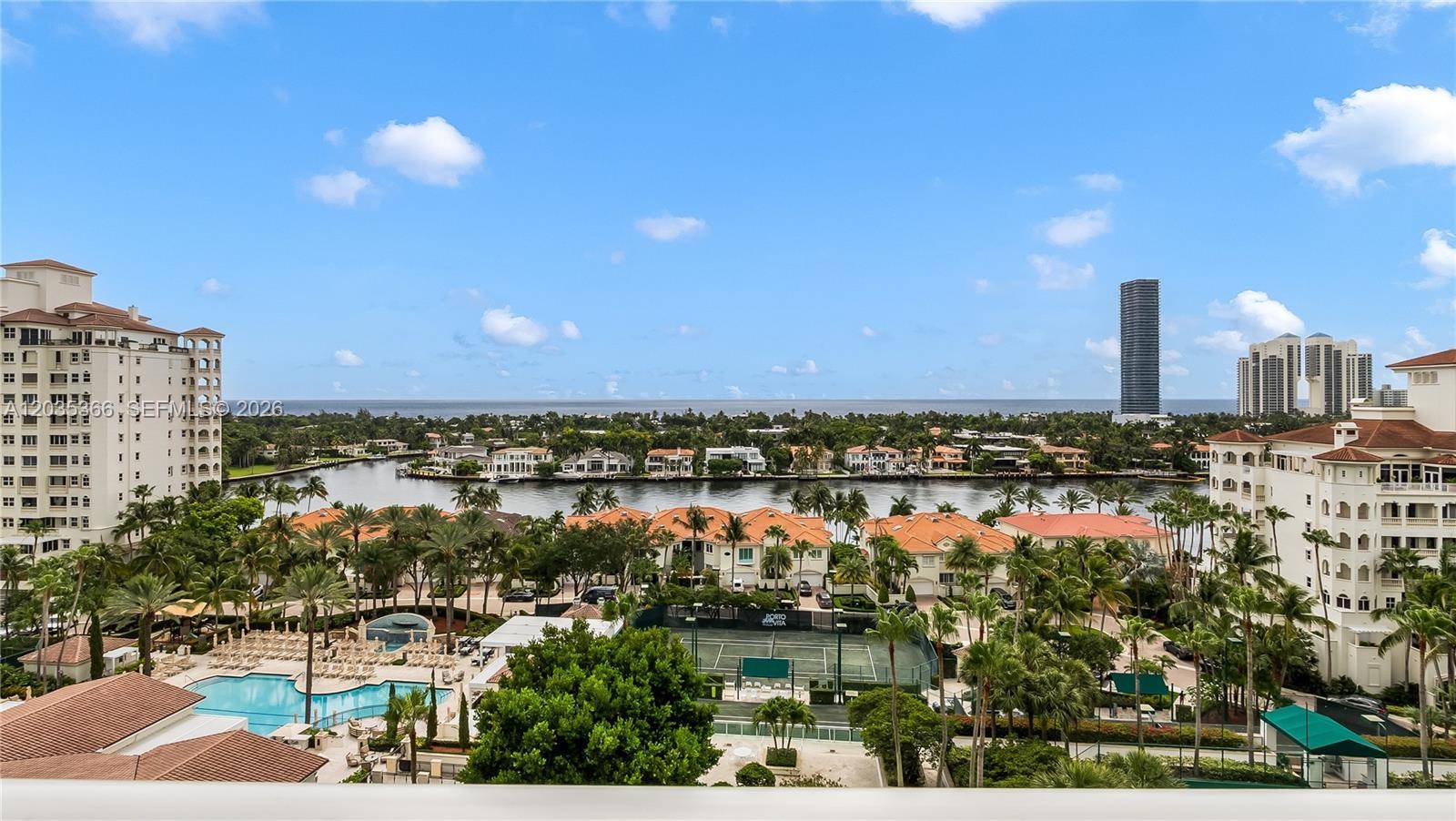 19955 NE 38th CtAventura - TOWERS OF PORTO VITA-SOUT condo unit 1205 - picture