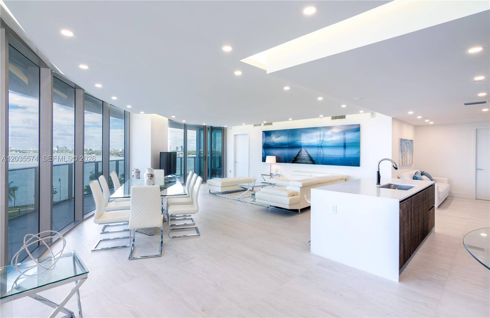 488 NE 18th StMiami - ARIA ON THE BAY CONDO condo unit 615 - picture