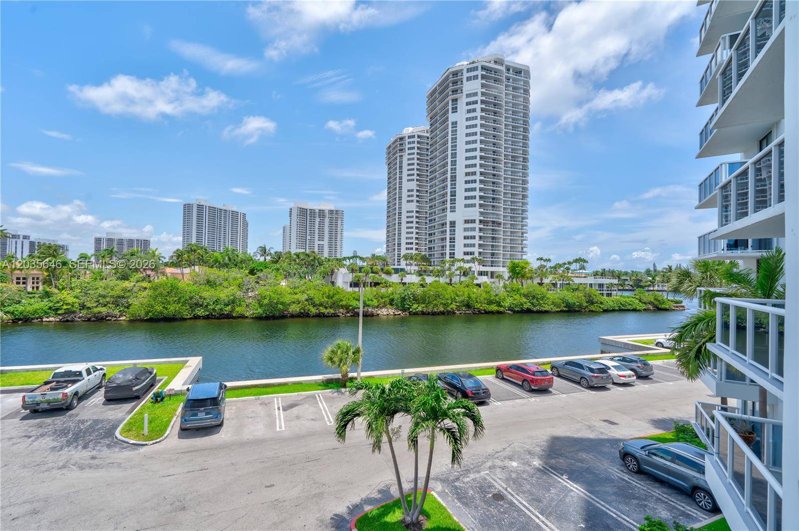 20505 E Country Club DrAventura - Condo 5+ Stories,Condo condo unit 331 - picture