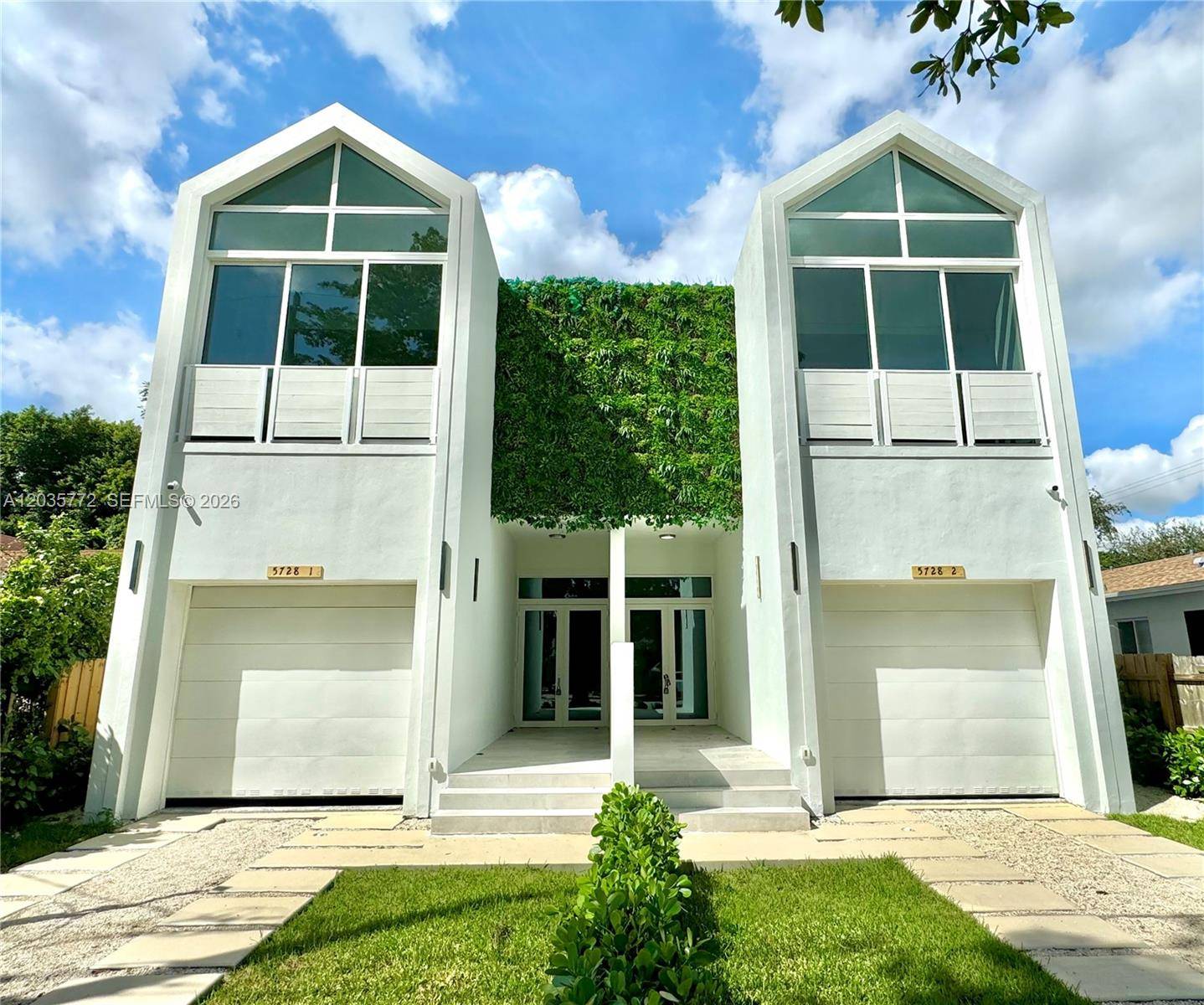 5728 NW 5th CtMiami - Townhouse Fee Simple,Townhouse condo unit TH-2 - picture