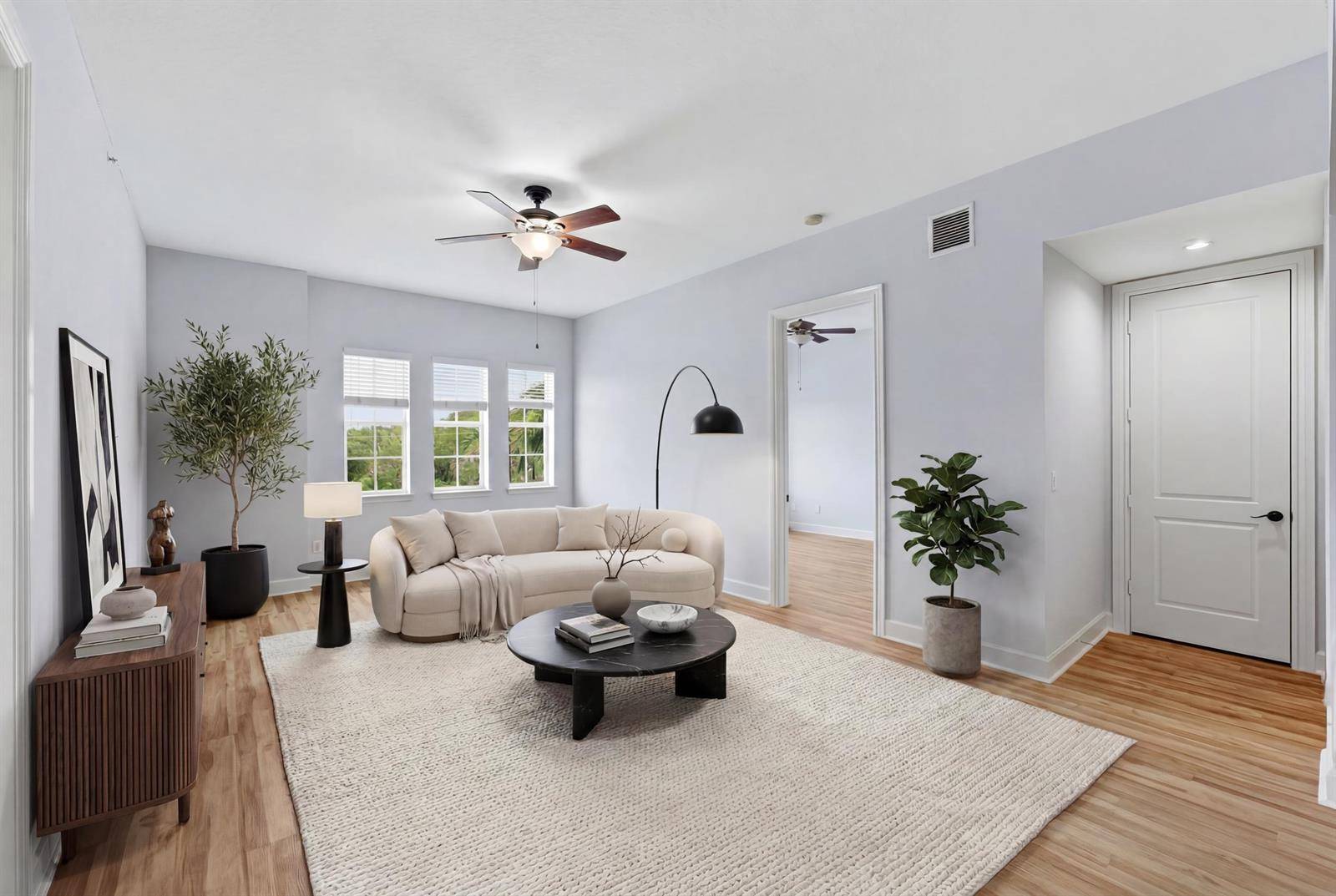 200 NE 2ndDelray Beach - CITY WALK AT PINEAPPLE GRO condo unit 316 - picture