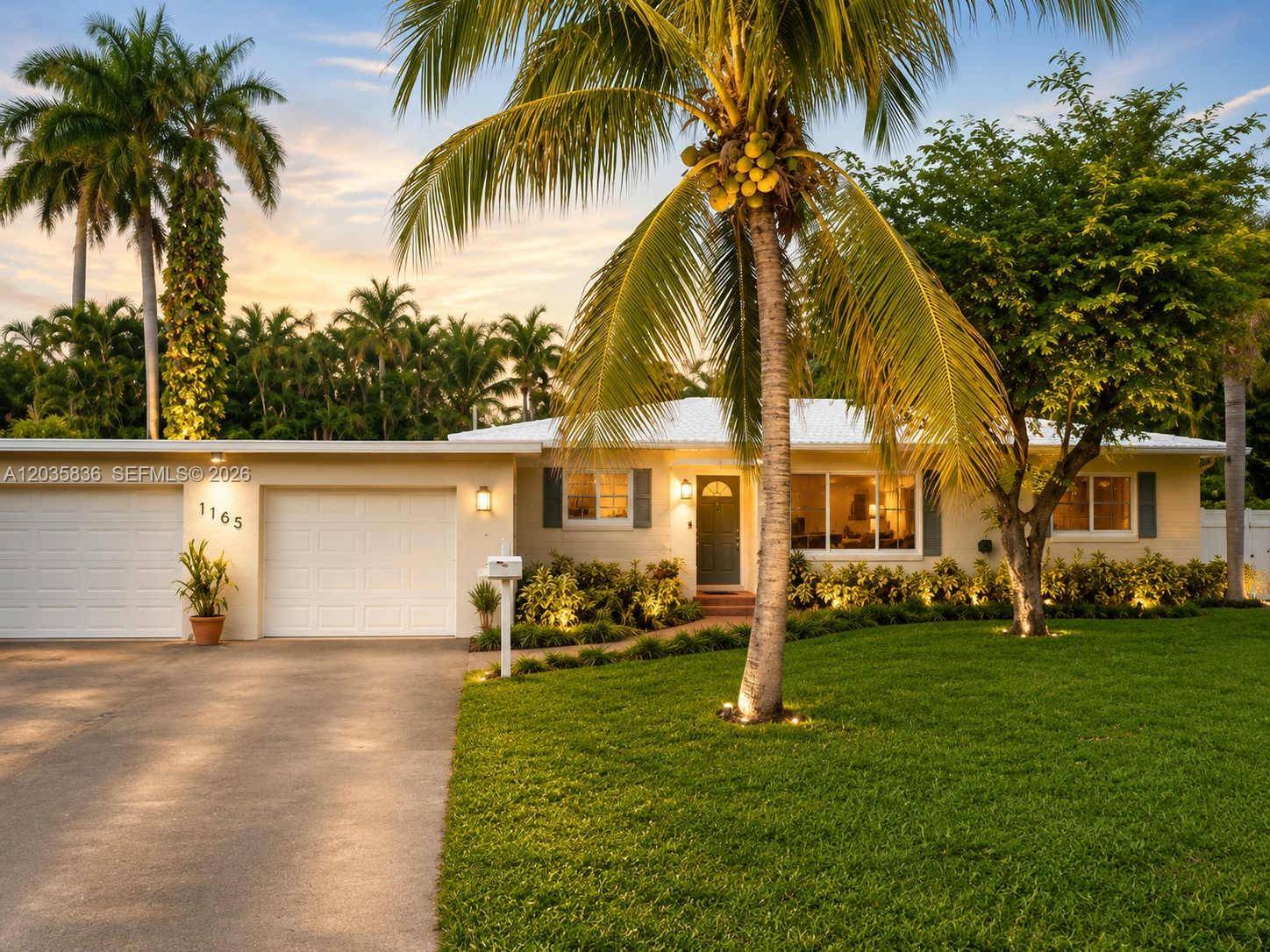 1183 NE 88th StMiami - picture