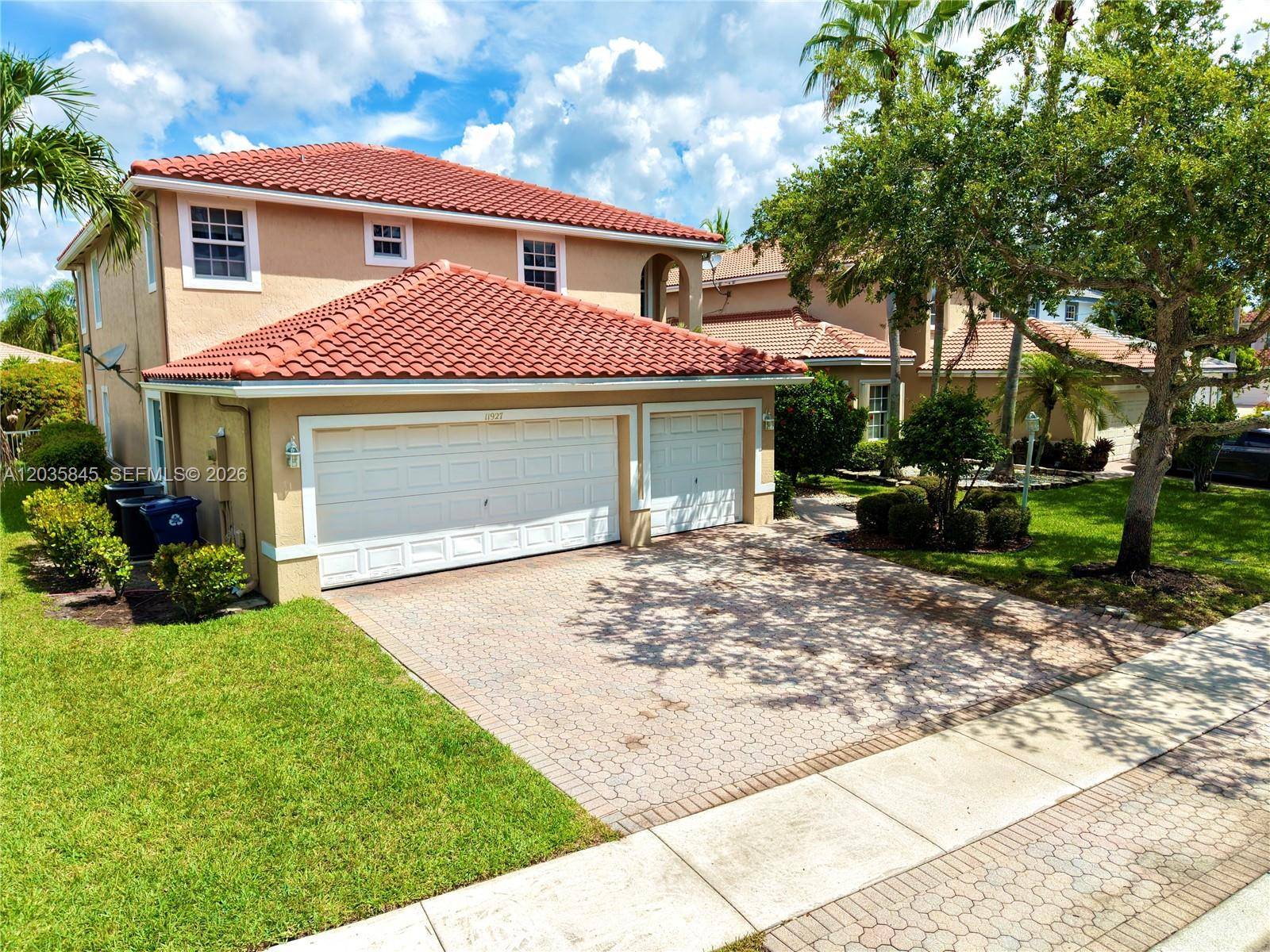 11927 NW 47th StCoral Springs - picture