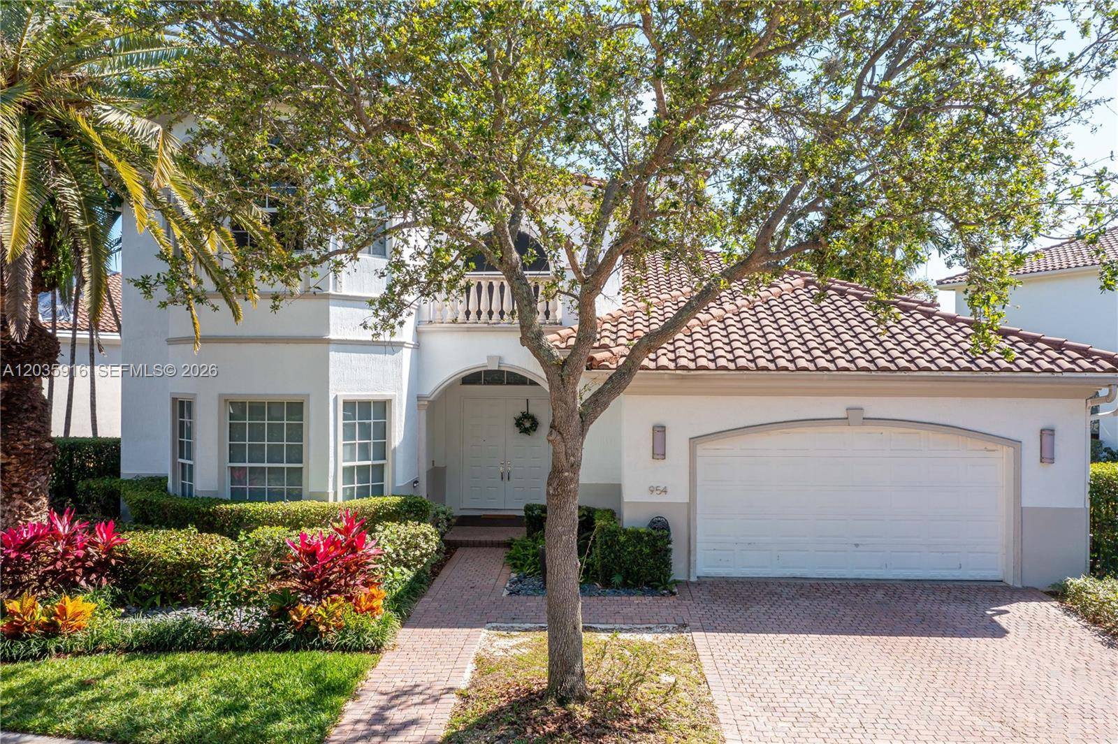 954 Sanibel DrHollywood - THREE ISLANDS 3RD SEC,Harbor Islands condo unit 954 - picture