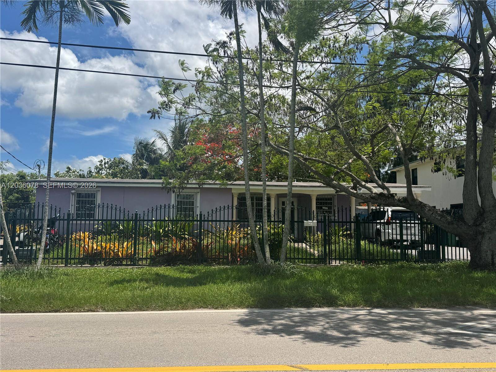 11290 SW 47th TerMiami - picture