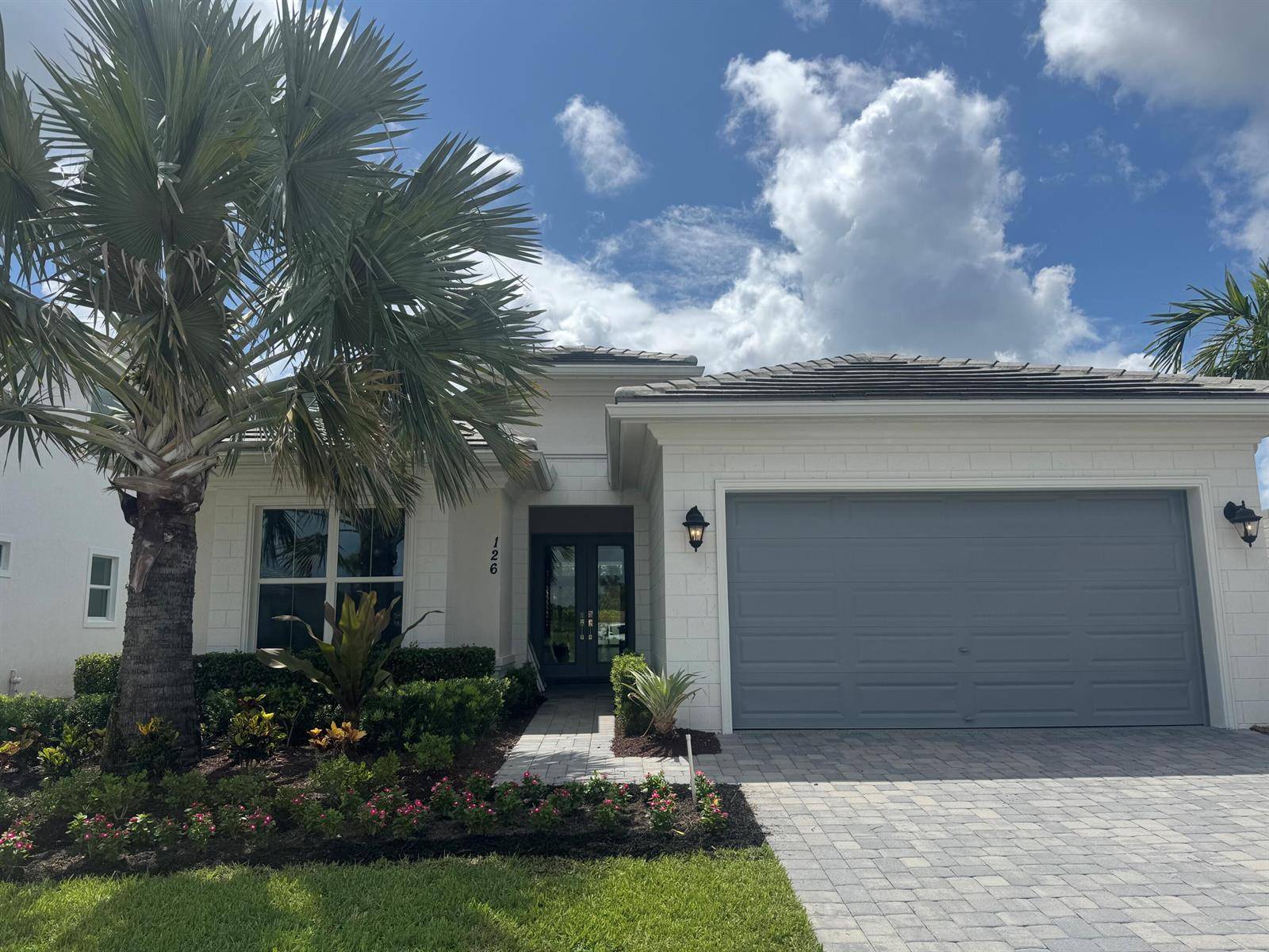 126 SE CalmoPort St. Lucie - picture