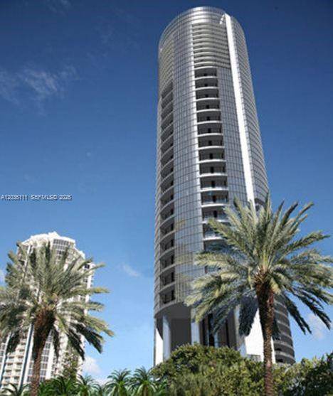 18555 Collins AveSunny Isles Beach - Condo/Co-Op/Annual,Condo condo unit 3103 - picture