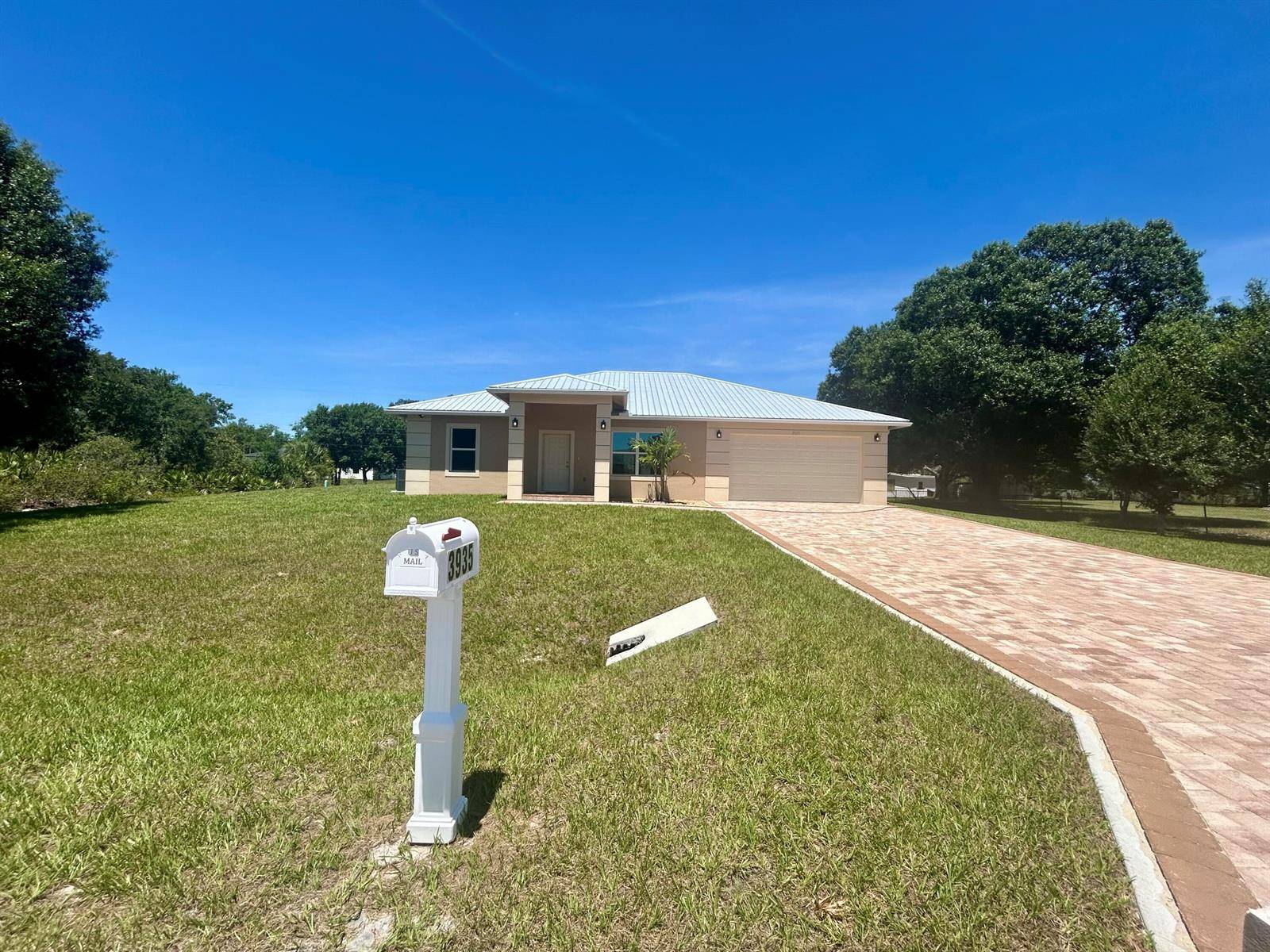 3935 NW 18thOkeechobee - picture