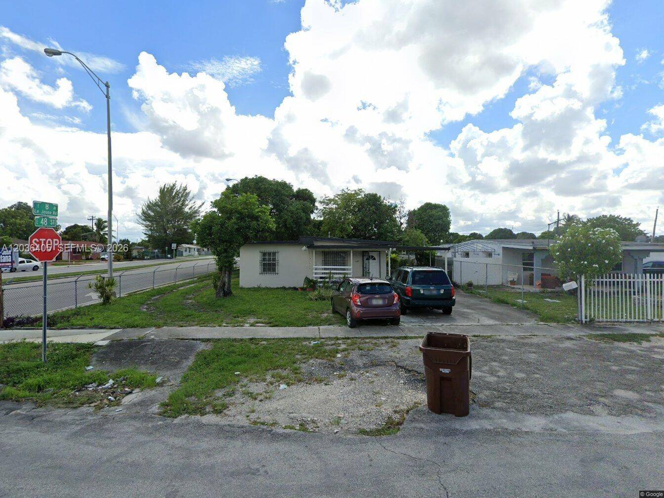 790 E 48th StHialeah - picture