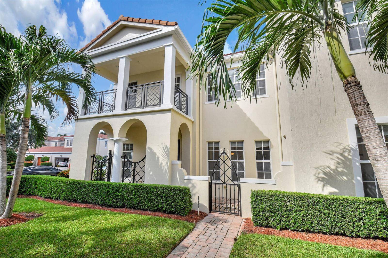 838 NW 83rdBoca Raton - picture