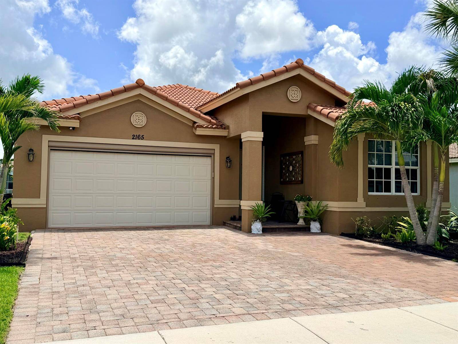 2165 SW Newport IslesPort St. Lucie - picture
