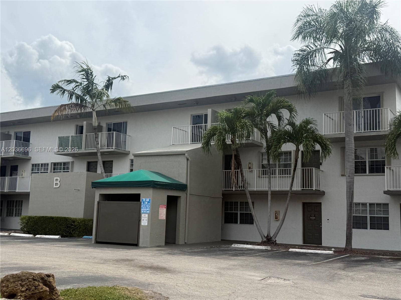 7510 SW 152nd AveMiami - Condo 1-4 Stories,Condo condo unit B202 - picture