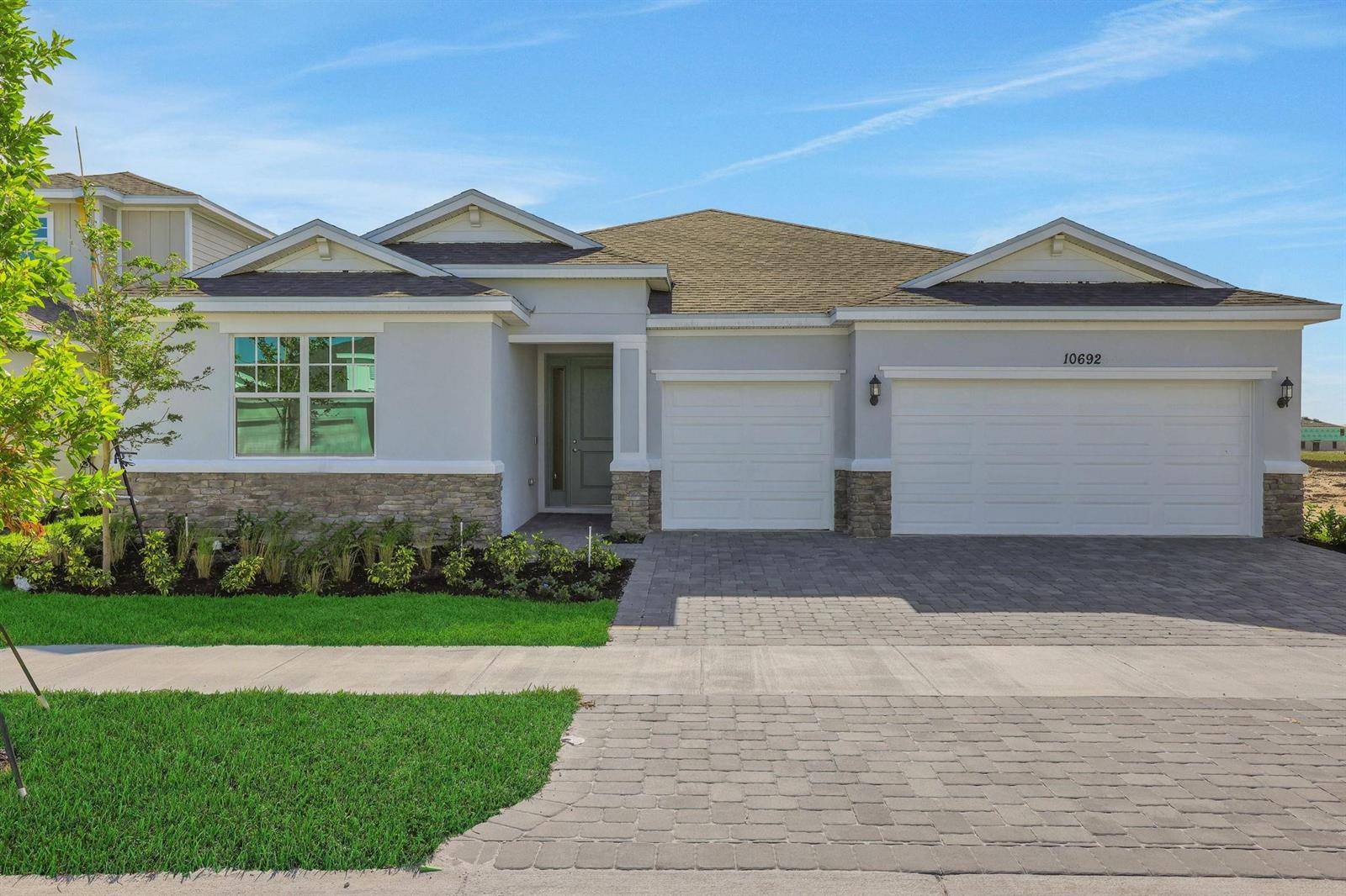 10724 NW Suncrest LpPort St. Lucie - picture