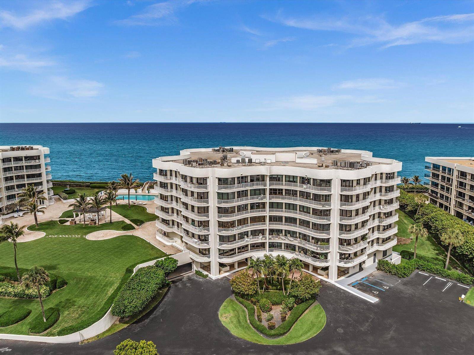 3360 S OceanPalm Beach - THIRTY-THREE SIXTY CONDO condo unit 2a - picture