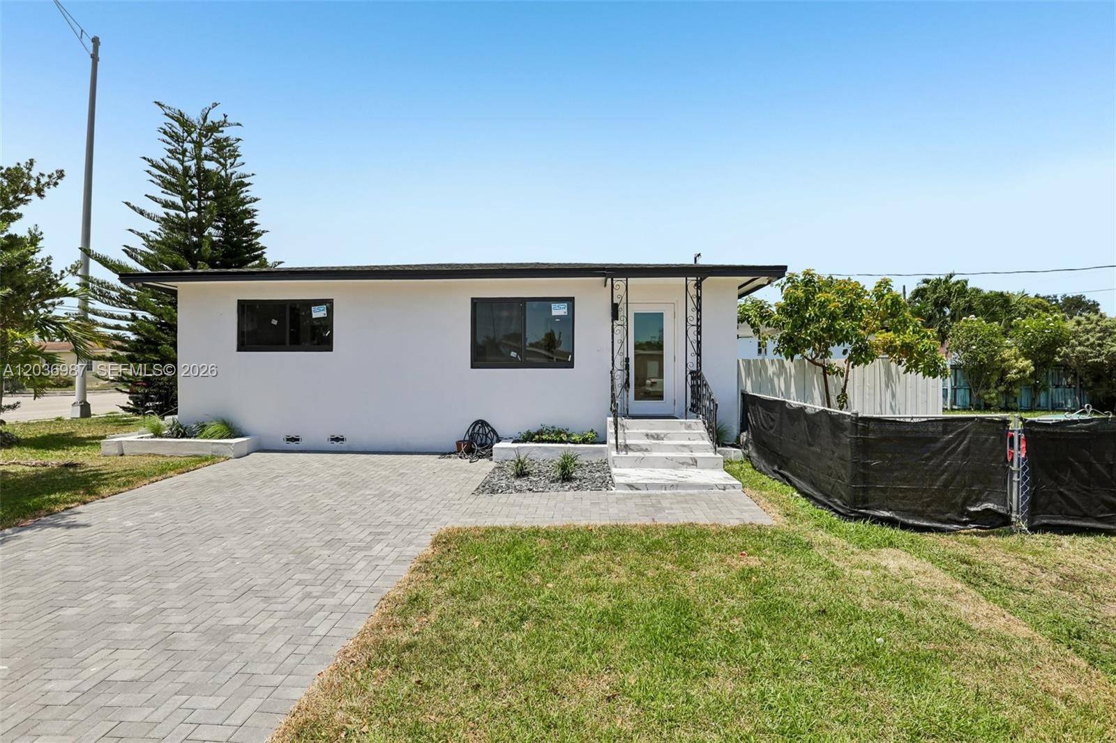 6595 SW 31st StMiami - picture