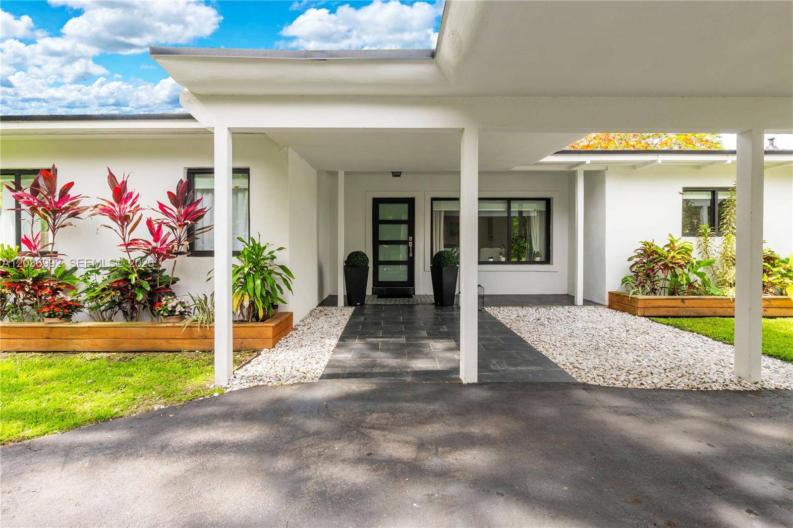 7970 SW 122nd StPinecrest - picture