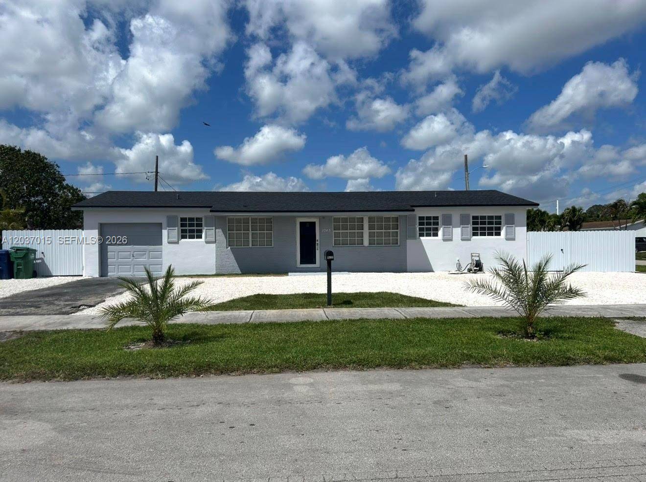 2765 NW 212th StMiami Gardens - picture