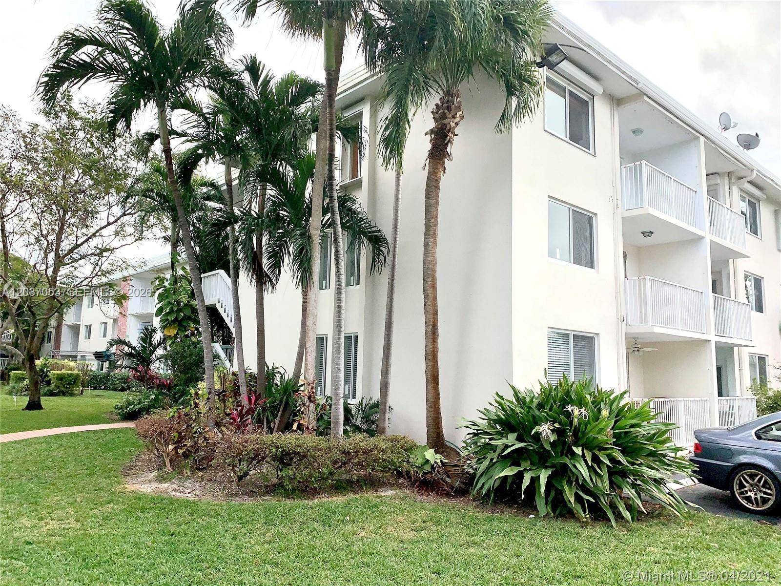 240 Galen DrKey Biscayne - GALEN DRIVE CONDO APTS condo unit 214 - picture
