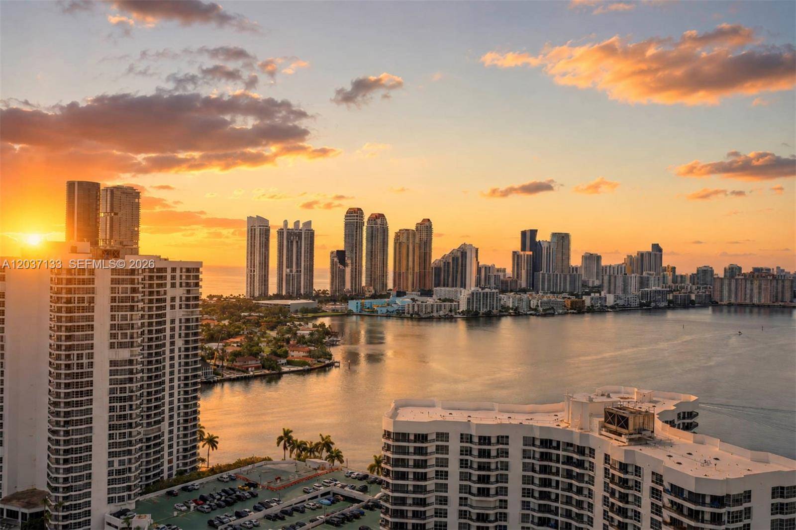 3500 Mystic Pointe DrAventura - Condo 5+ Stories,Condo condo unit 3307 - picture