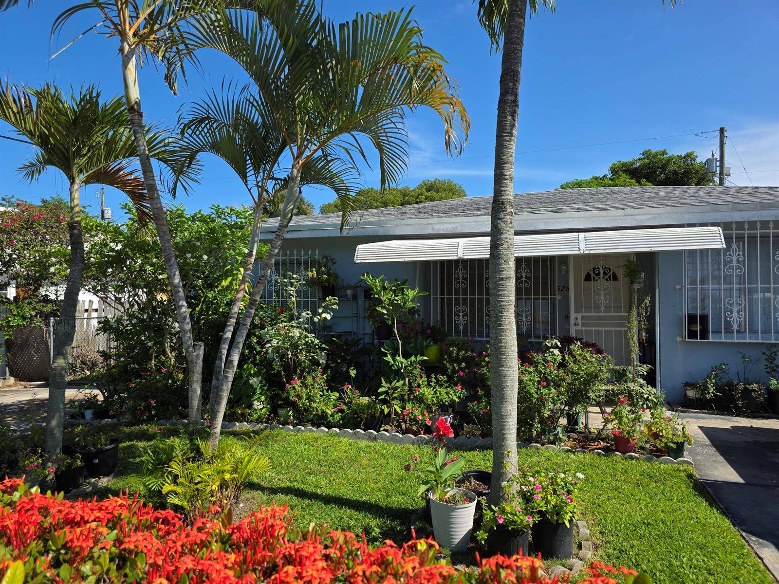 528 49thWest Palm Beach - picture