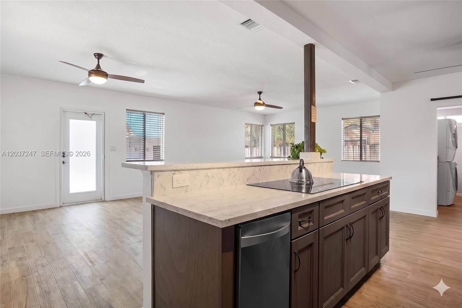 316 NW 29th StWilton Manors - picture