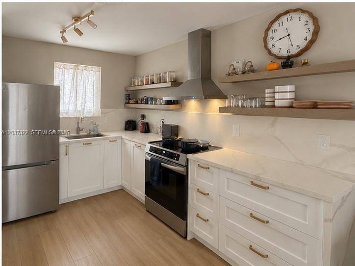 220 Washington AveMiami Beach - WASHINGTON SQUARE CONDO condo unit 5C - picture