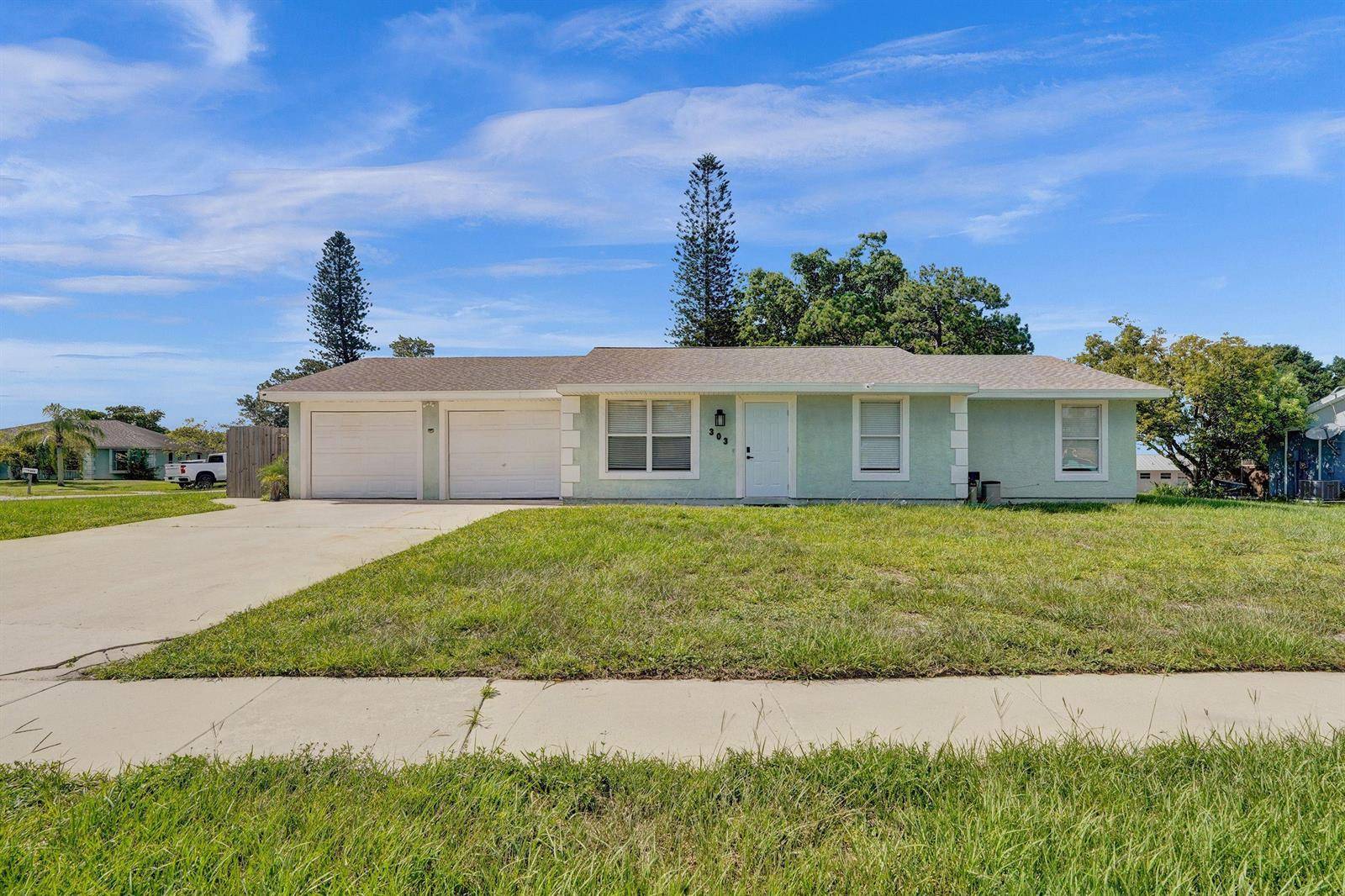 303 NE SolidaPort St. Lucie - picture