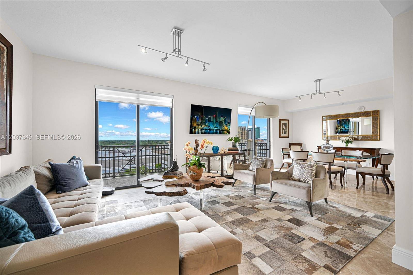 8390 SW 72nd AveMiami - COLONNADE AT DADELAND SE condo unit 905 - picture