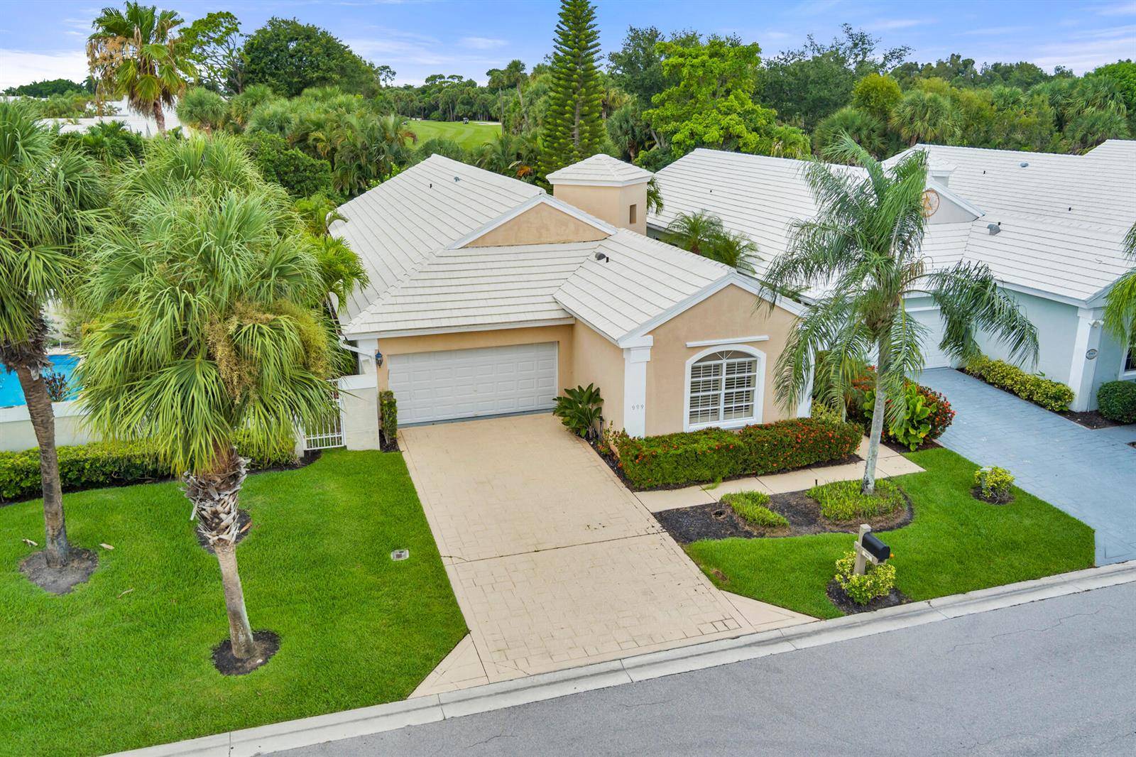 999 LythamWest Palm Beach - picture