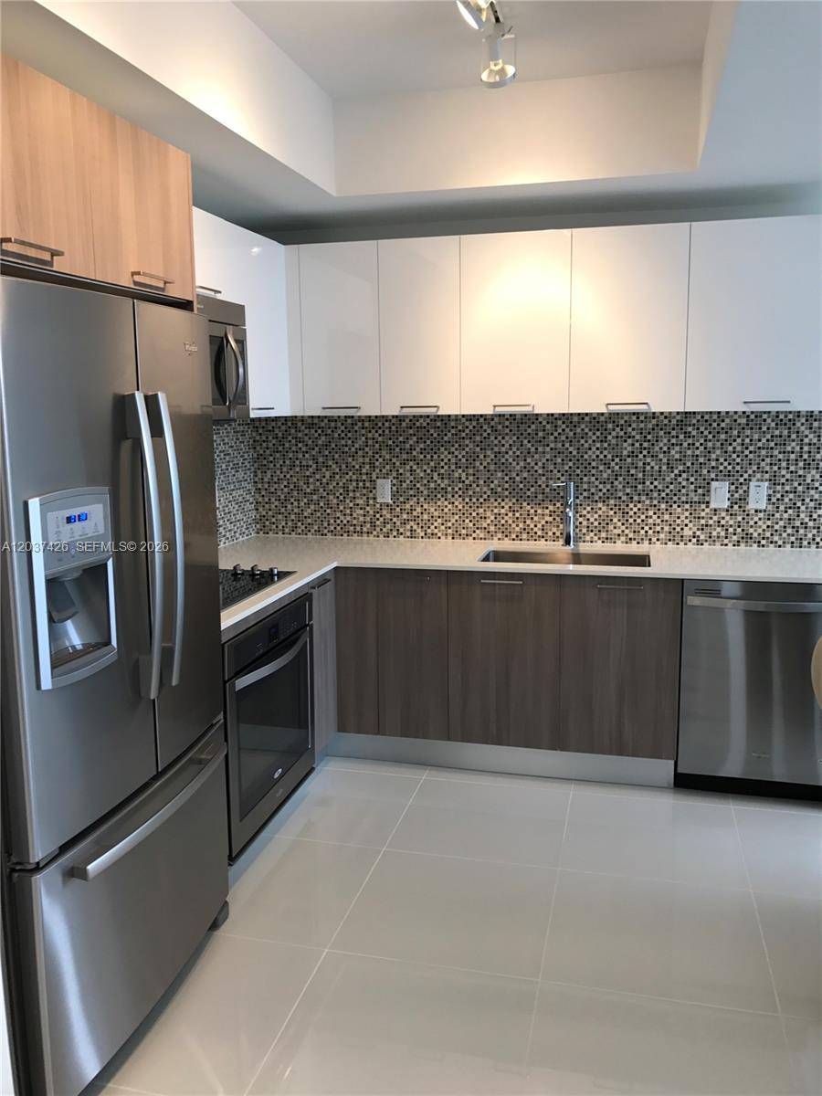 5300 NW 85 AVEDoral - Condo/Co-Op/Annual,Condo condo unit 703 - picture