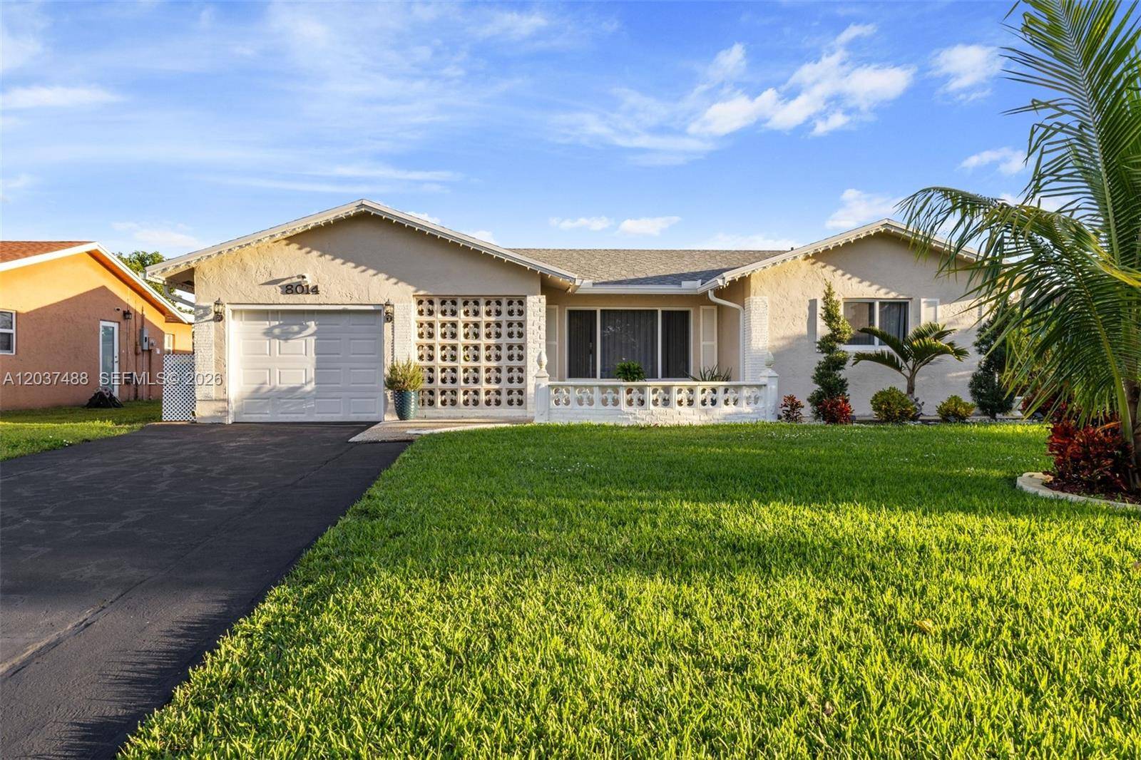 8014 NW 101st AveTamarac - picture