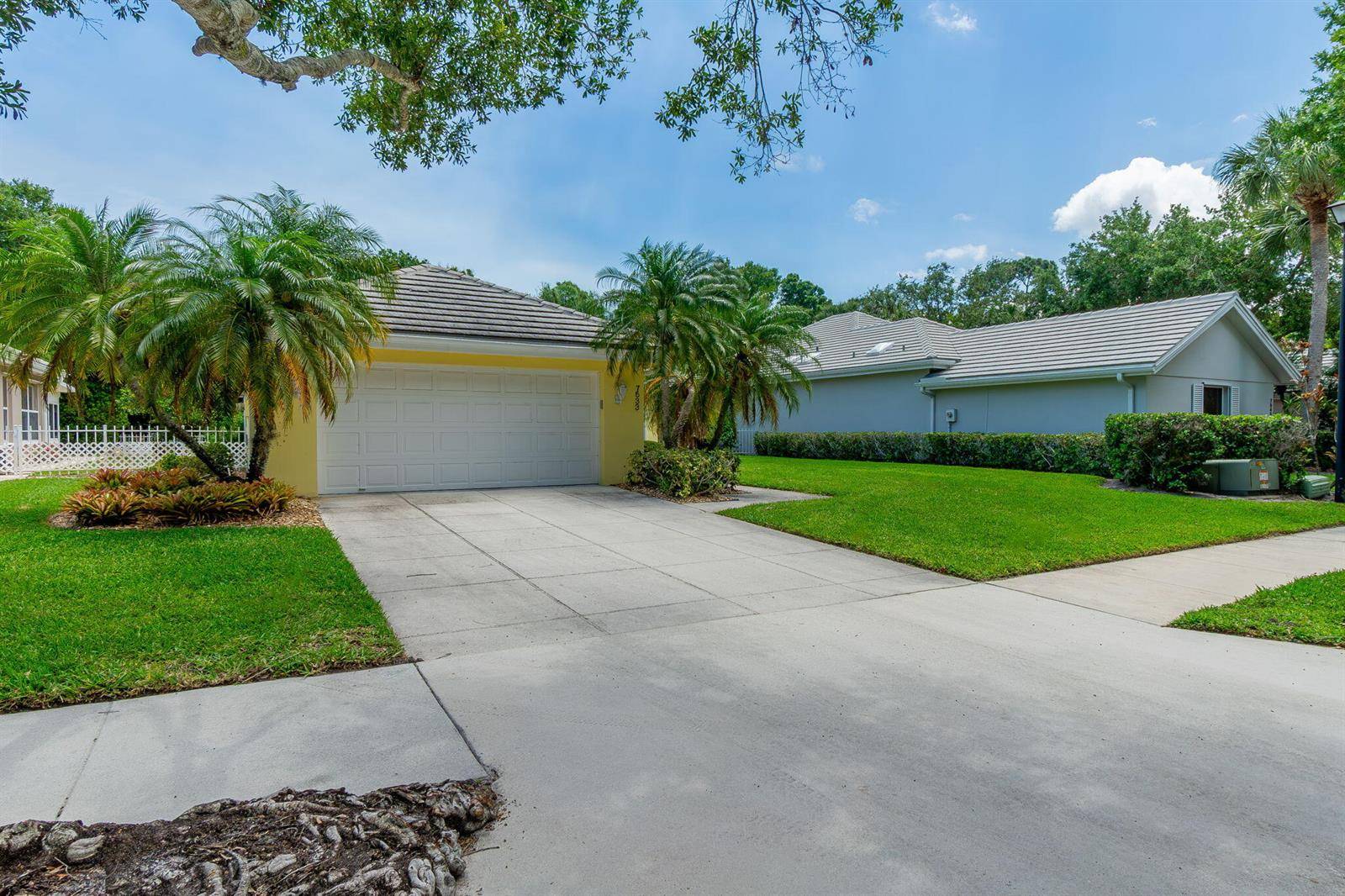 7533 SE AutumnHobe Sound - picture