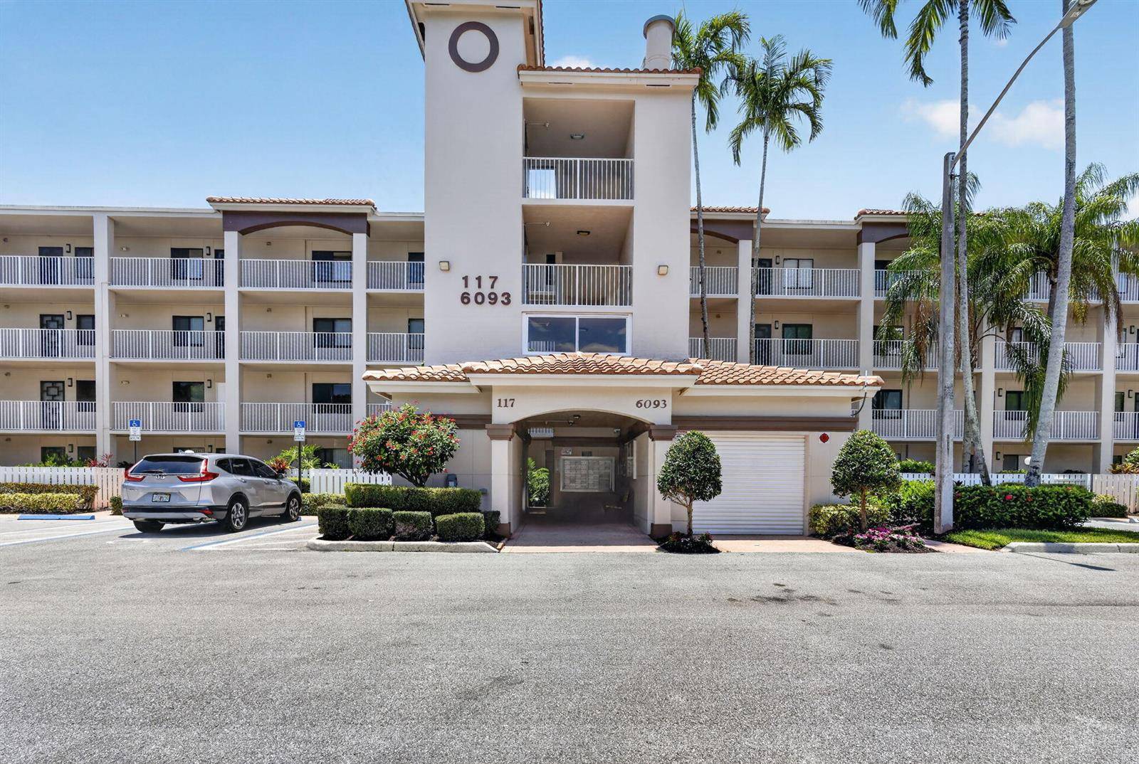6093 Pointe RegalDelray Beach - HUNTINGTON POINTE,Huntington Pointe condo unit 206 - picture