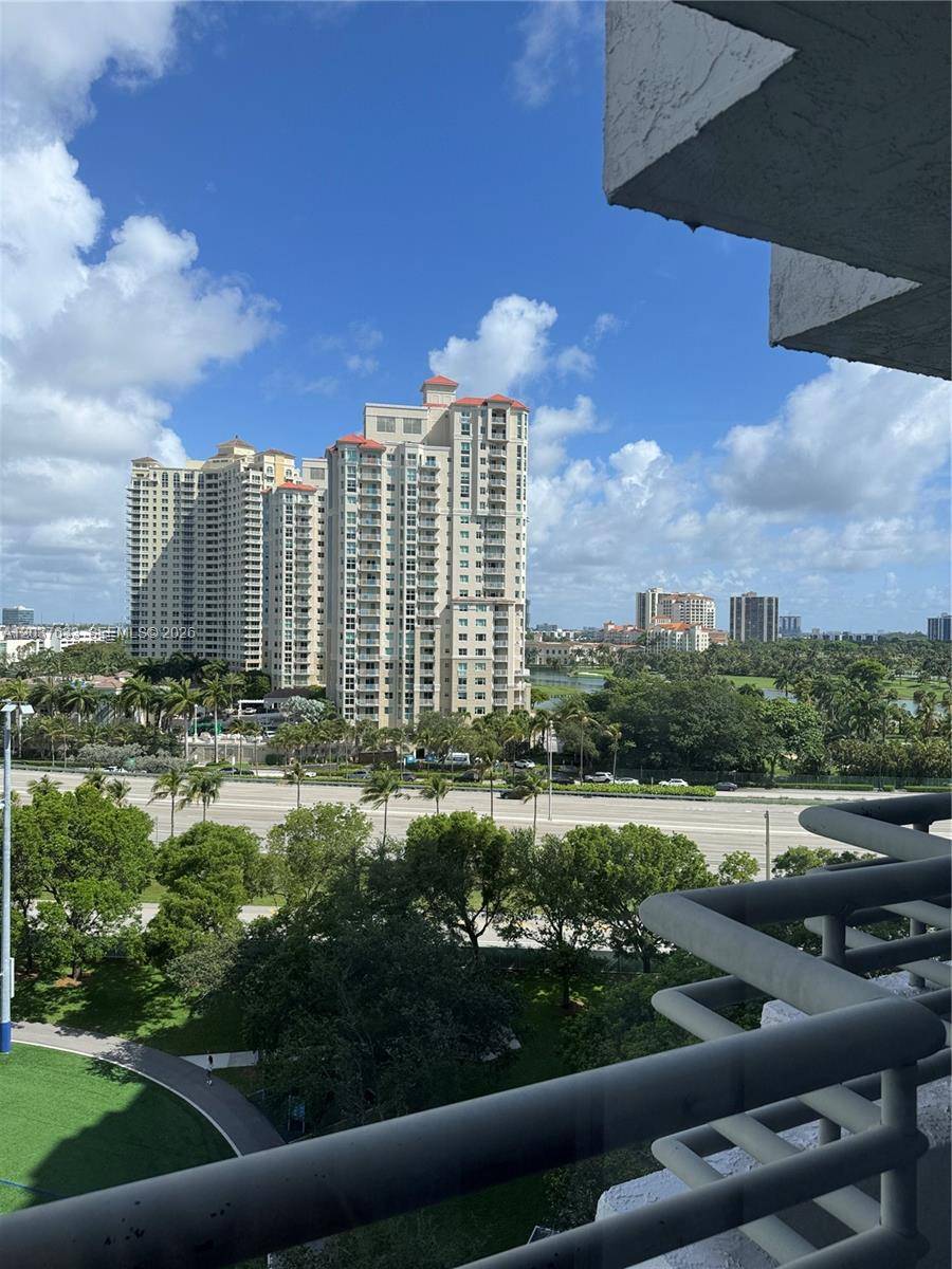 3300 NE 191st StAventura - Condo 5+ Stories,Condo condo unit 1001 - picture