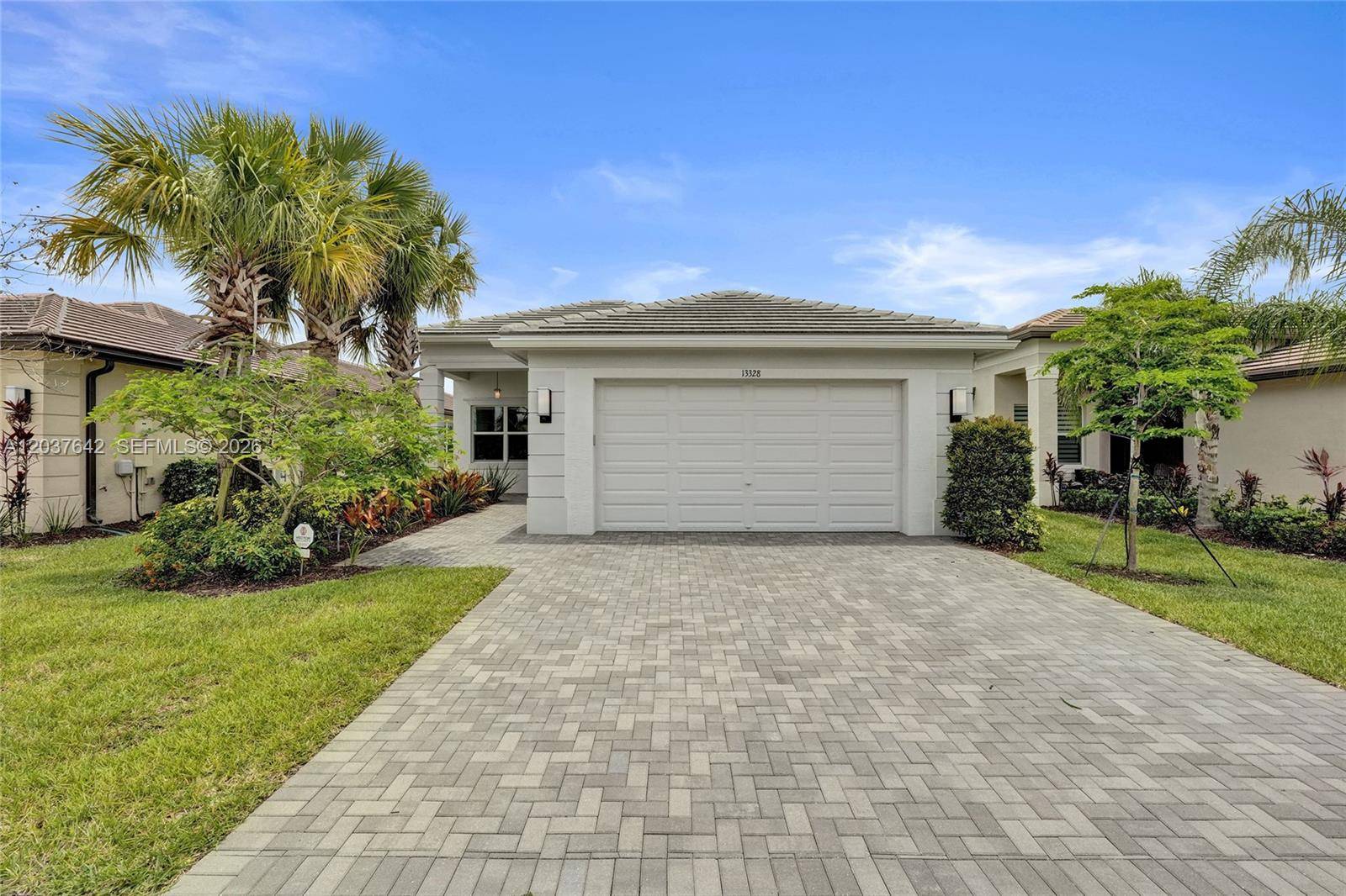 13328 SW River Rock RdPort St. Lucie - picture